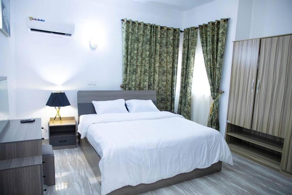 Bumcy Apartments