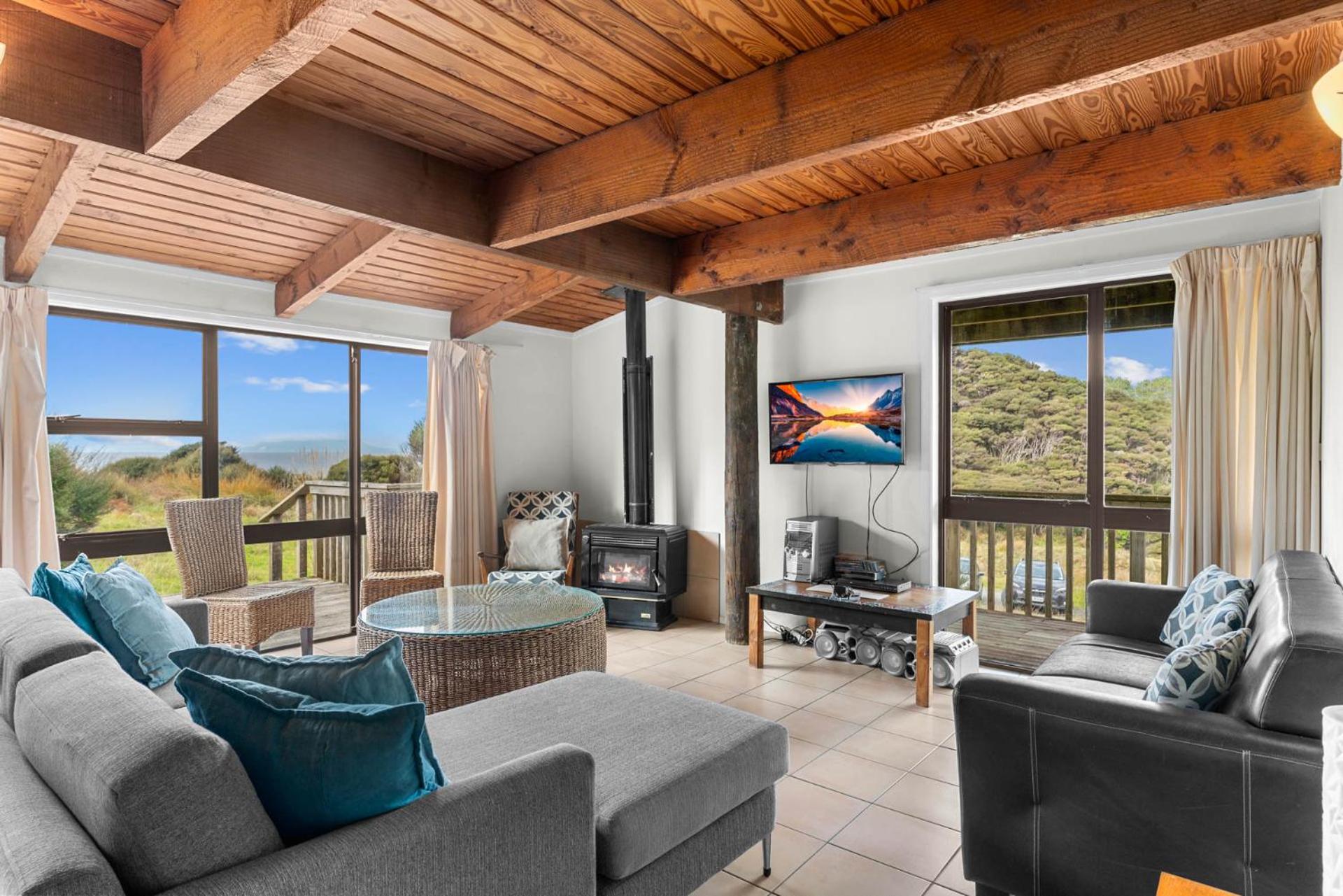 Ngapeka - Pakiri Beach House Retreat view 3