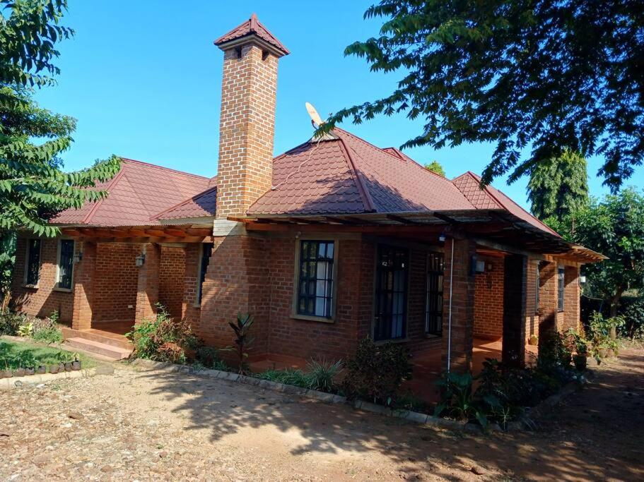 Rau River House - Moshi view 2