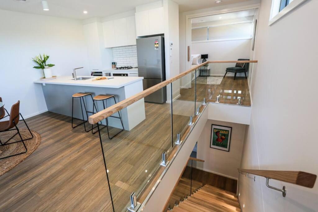 Light and bright townhouse Lake Wendouree
