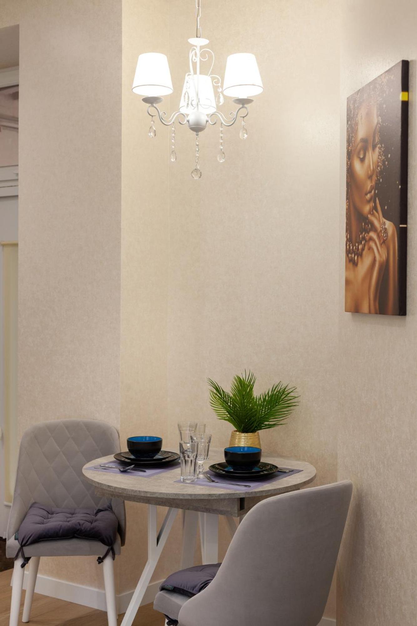 Luxury flat near Opera 2 view 4