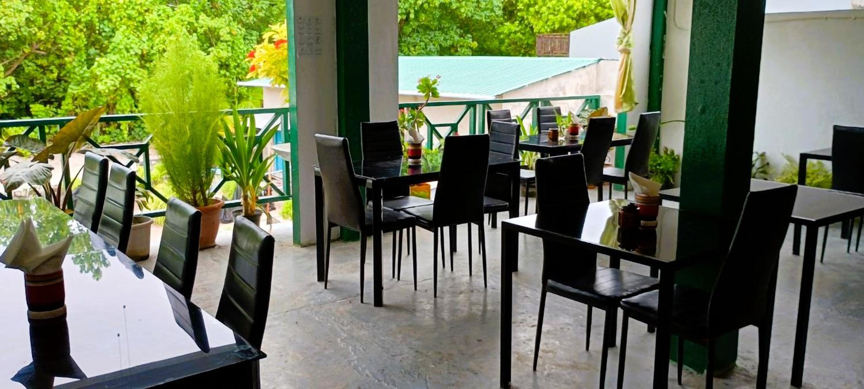 Olhumathi View Inn