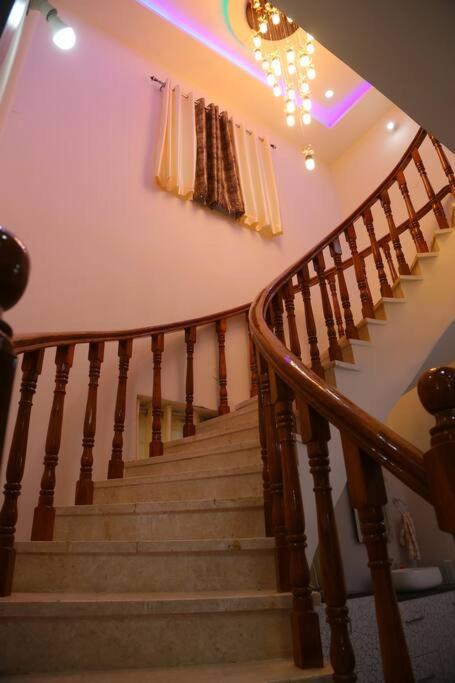 Best place to chill in city! Beautiful 2 BHK Villa! view 5