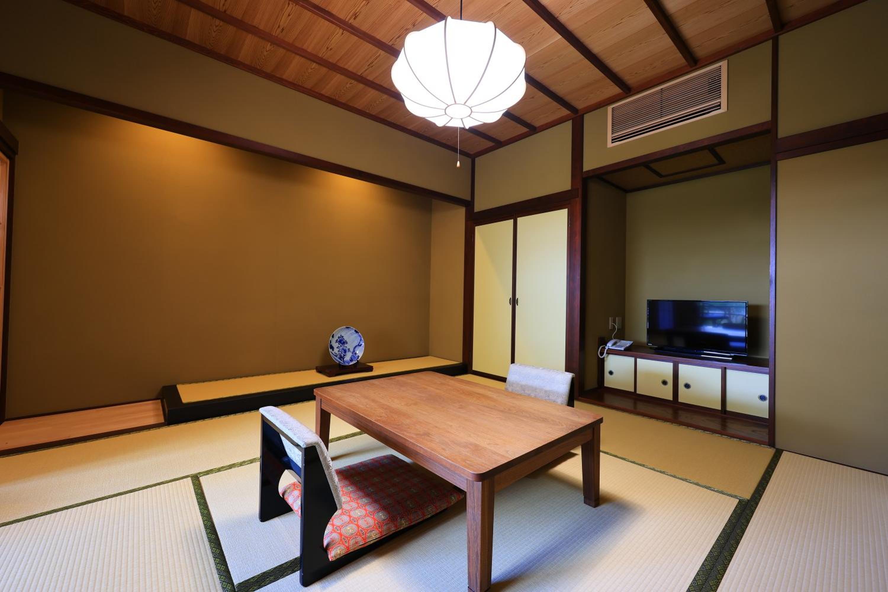 Matsuzakaya Honten