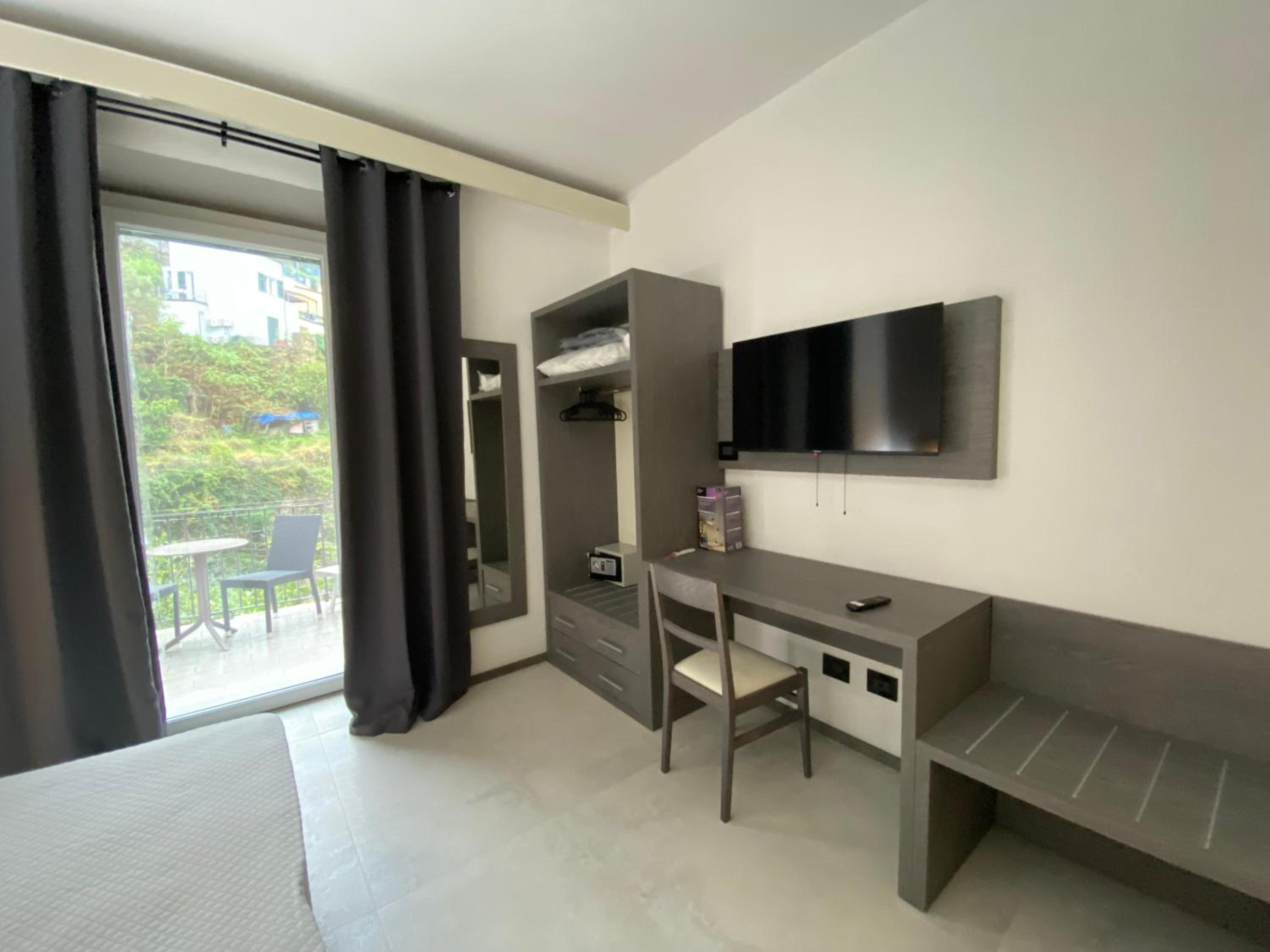 Cà Marilù en Riomaggiore — hotel room