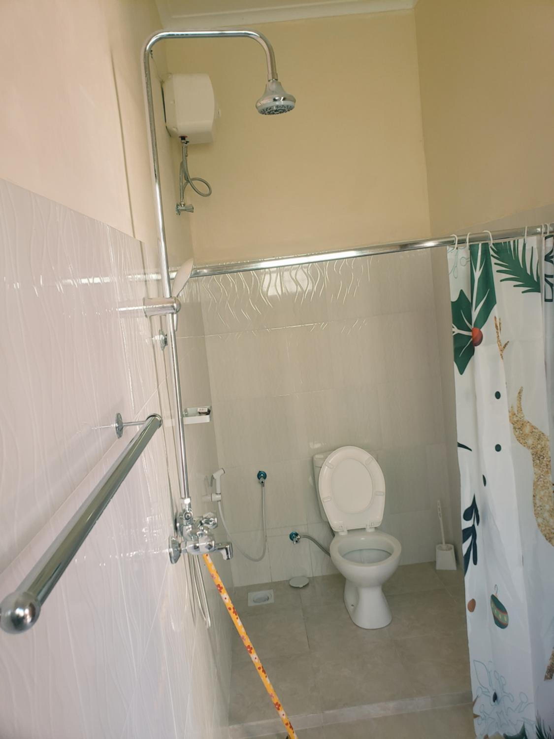 L&j modern backpackers BnB