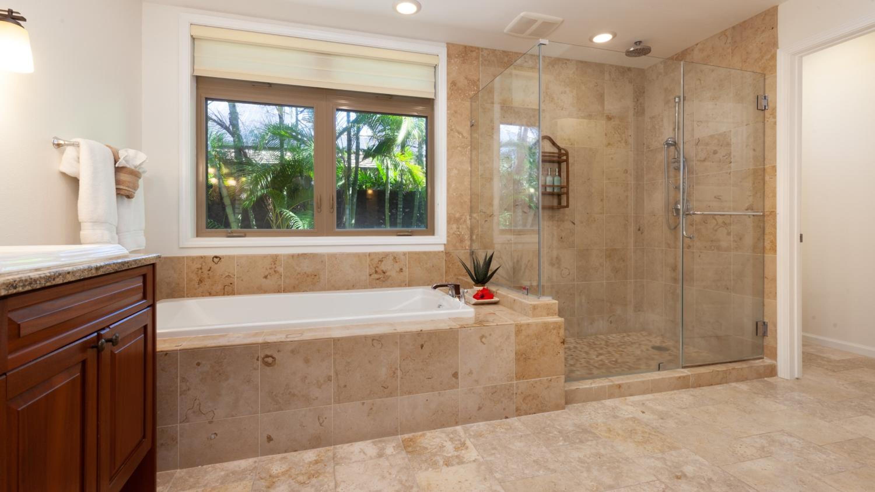 ❤PiH❤PARADISE AWAITS Guest Cottage Private Pool Spa