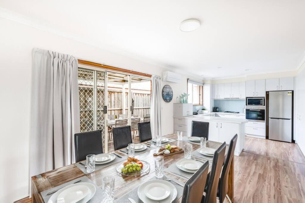 BEST location! Sleep 7 Pet Friendly Spacious