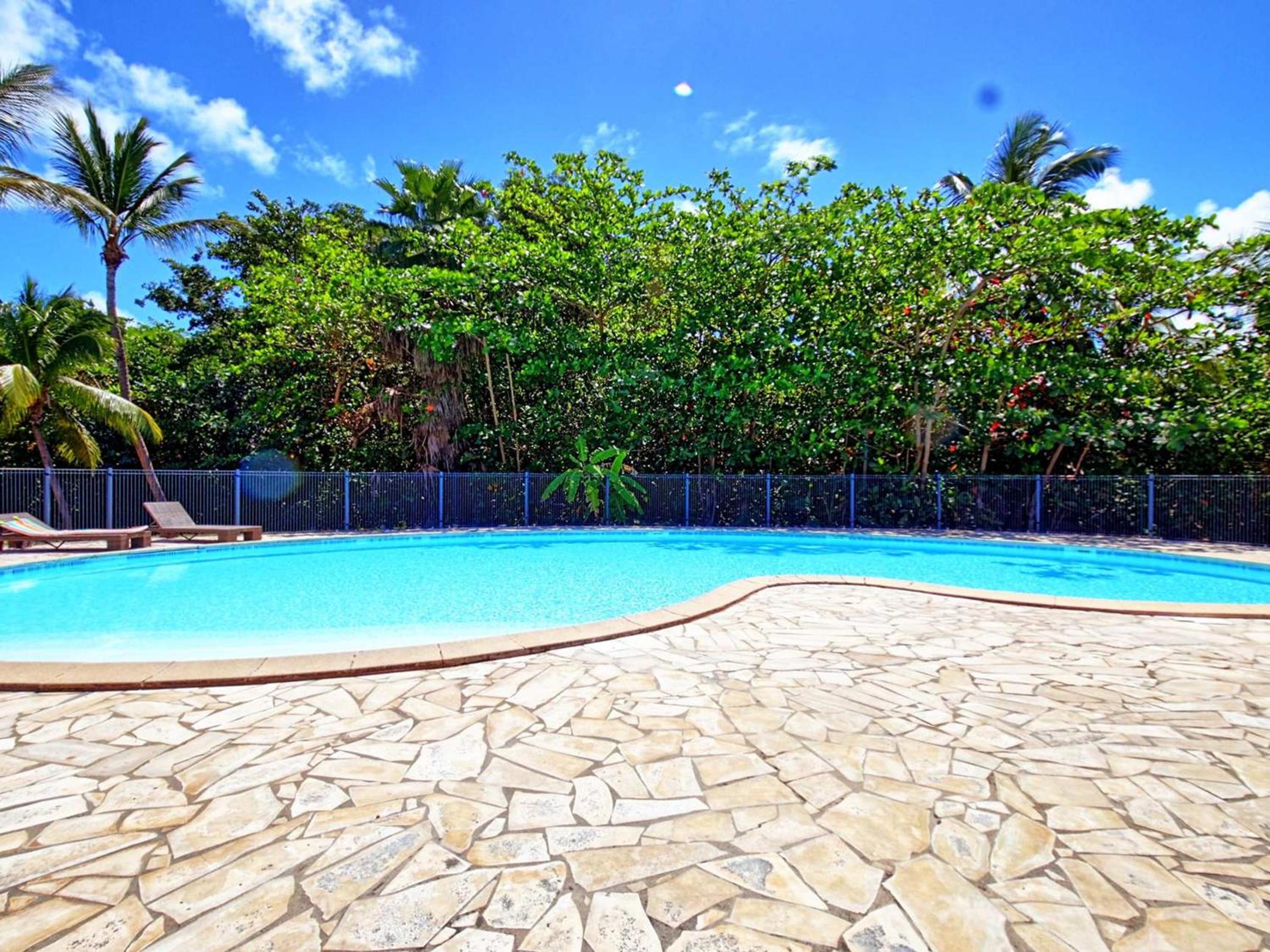 Villa à 2 min de la Plage d'Orient Bay - FR-1-734-57 view 4