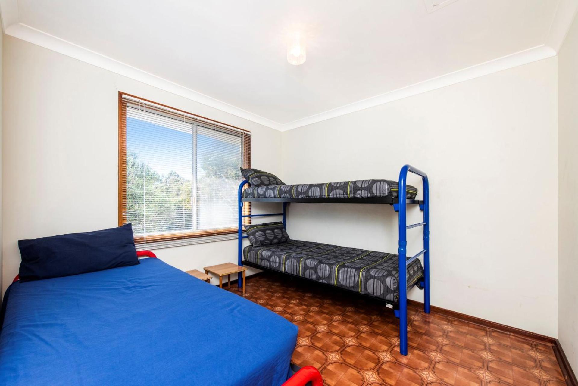 Ninettas Views - Great coastal location