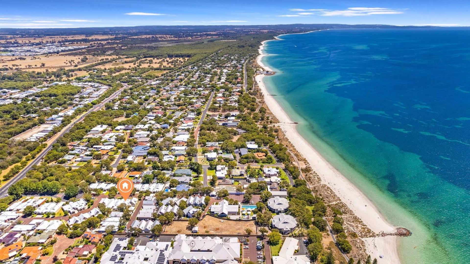 Escape to 28 at Cape View