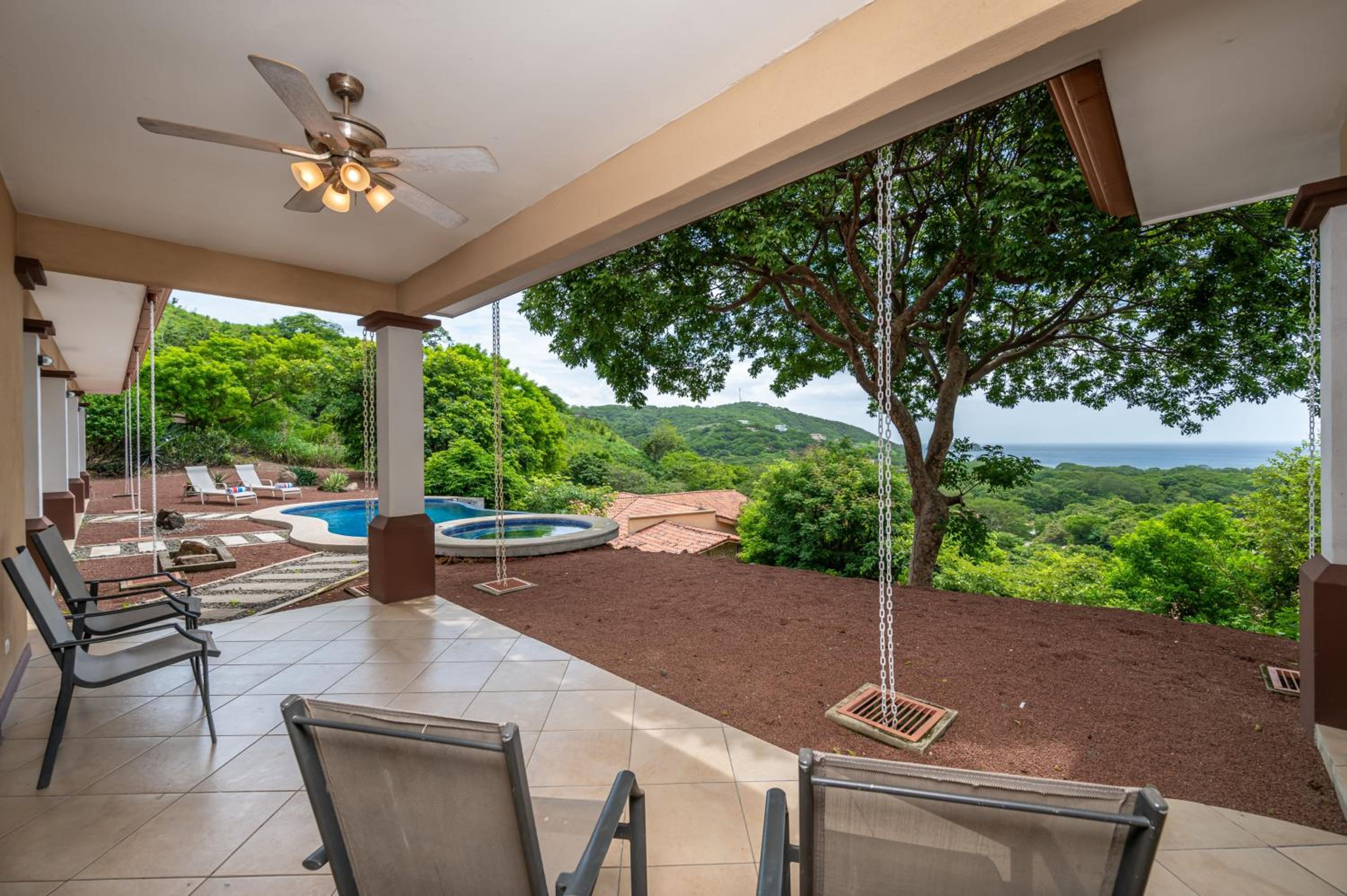 Casa Lasky 4br Villa W Pool & View