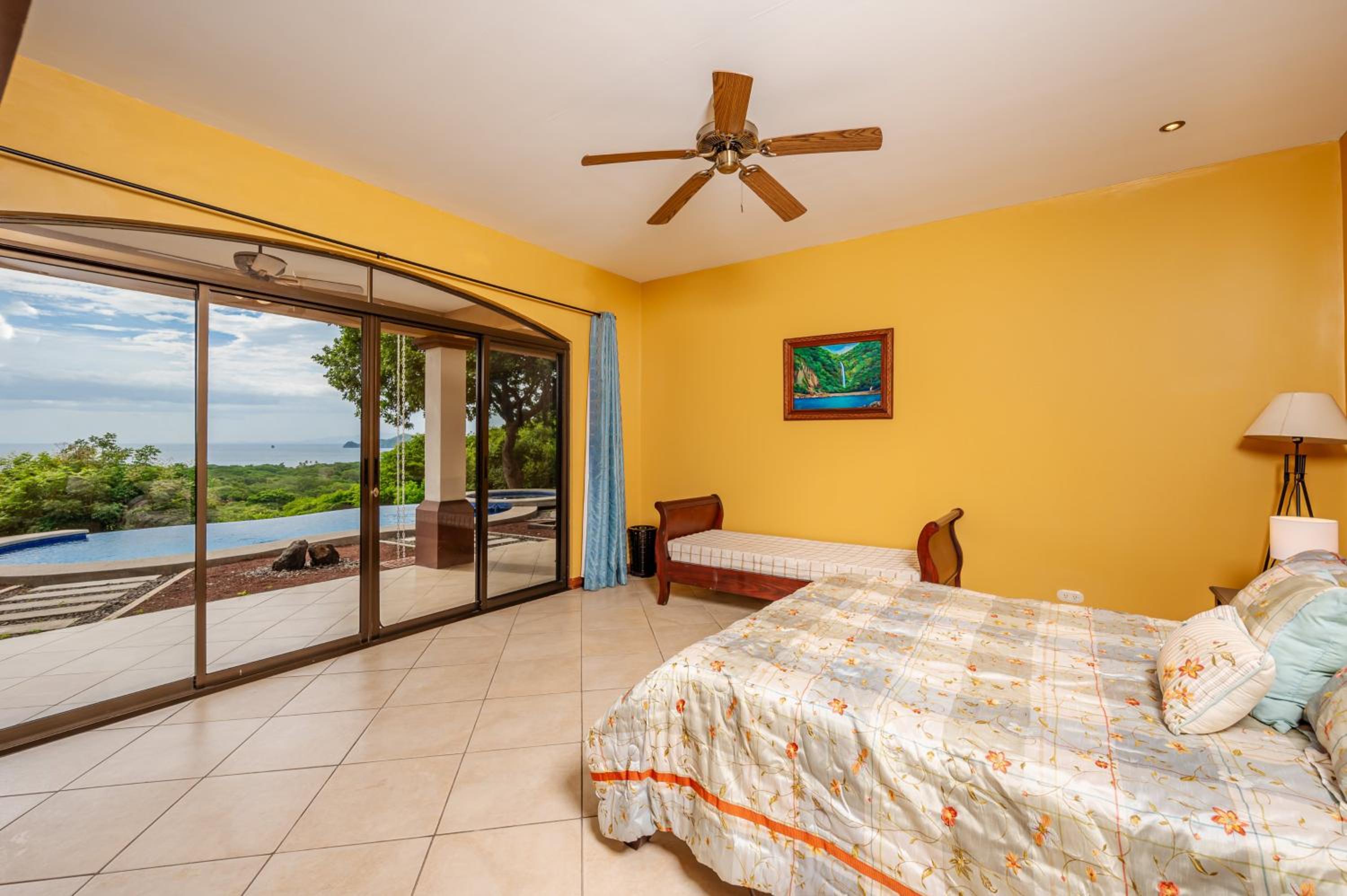 Casa Lasky 4br Villa W Pool & View