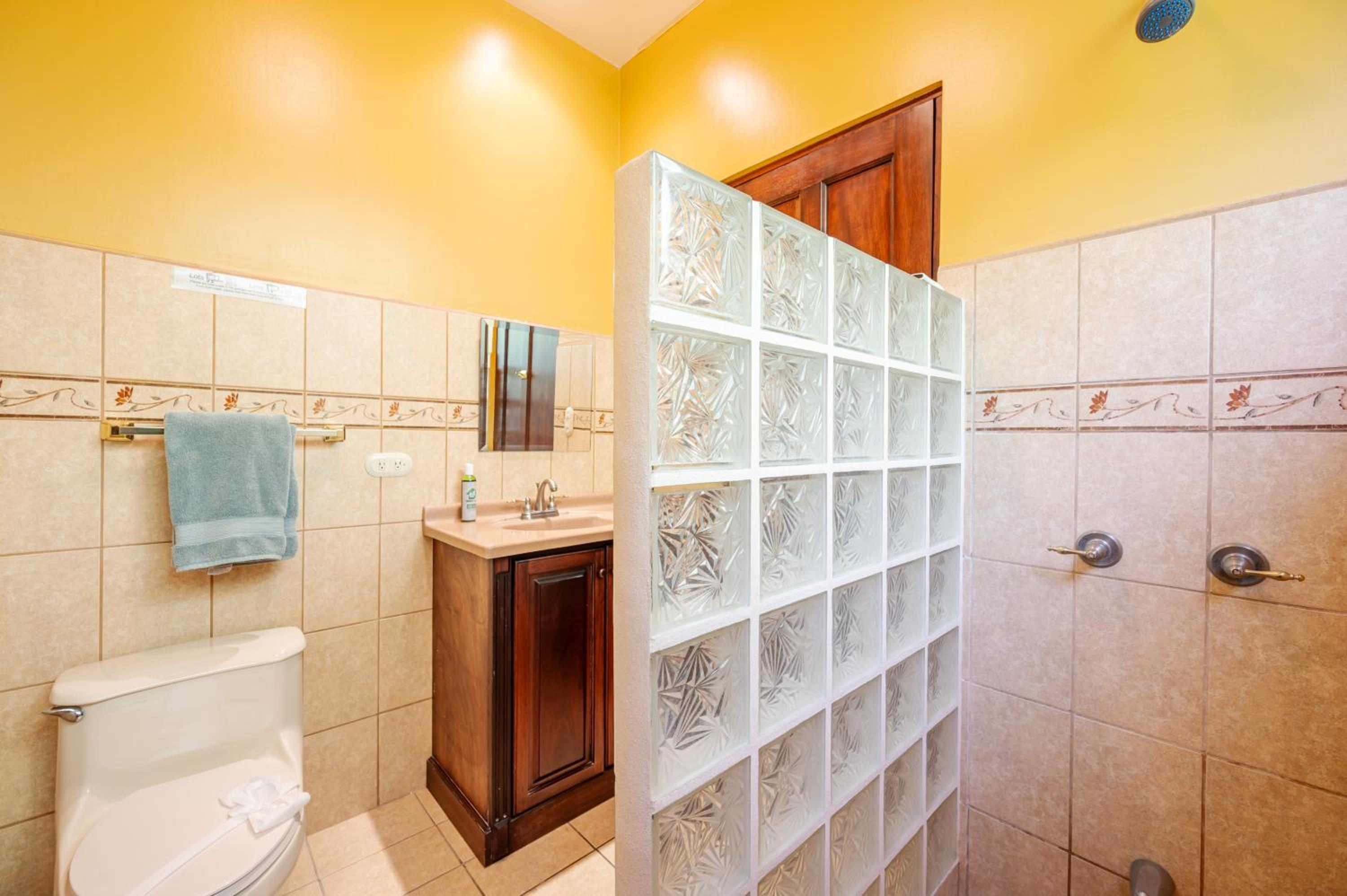 Casa Lasky 4br Villa W Pool & View
