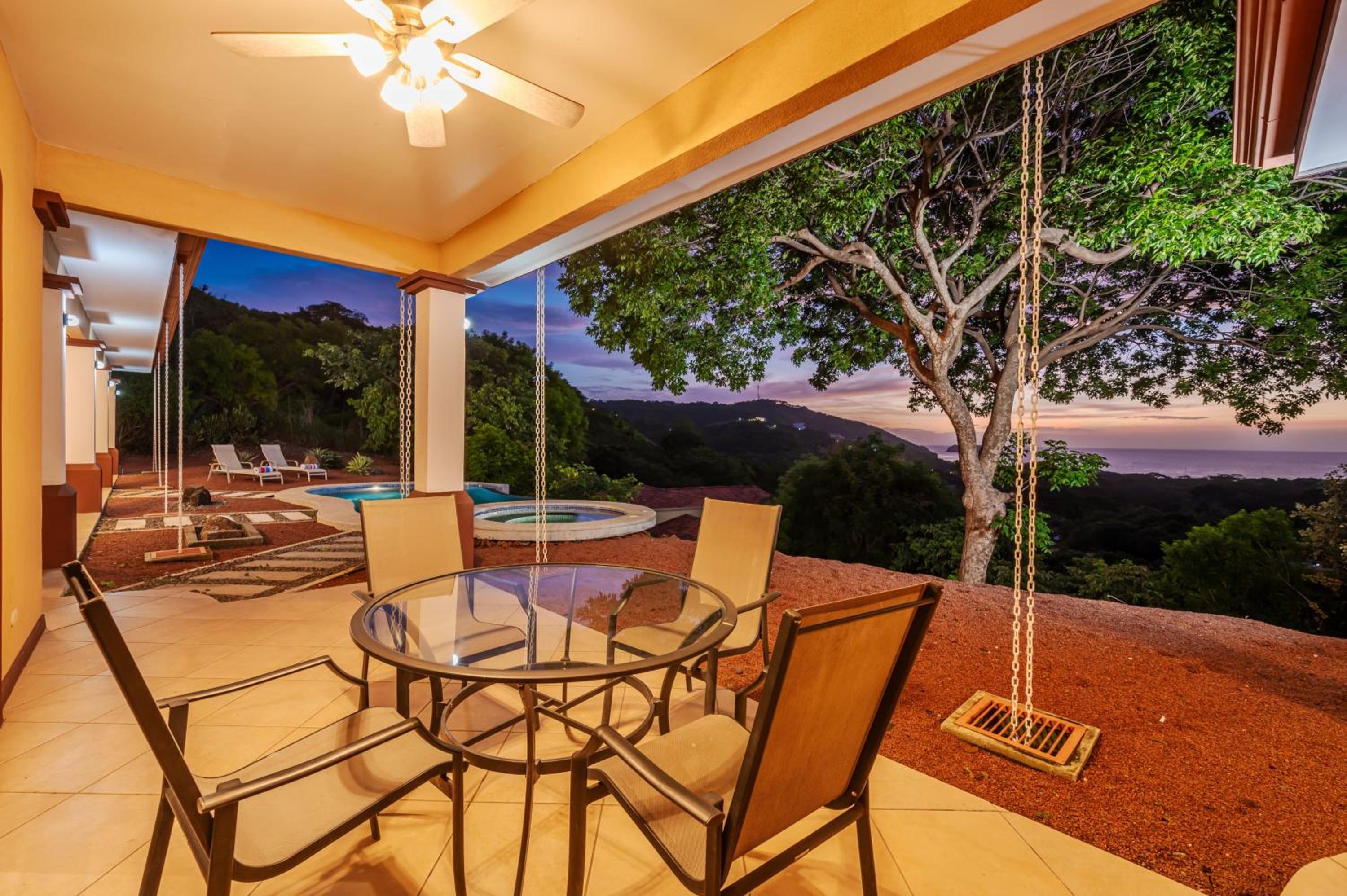 Casa Lasky 4br Villa W Pool & View