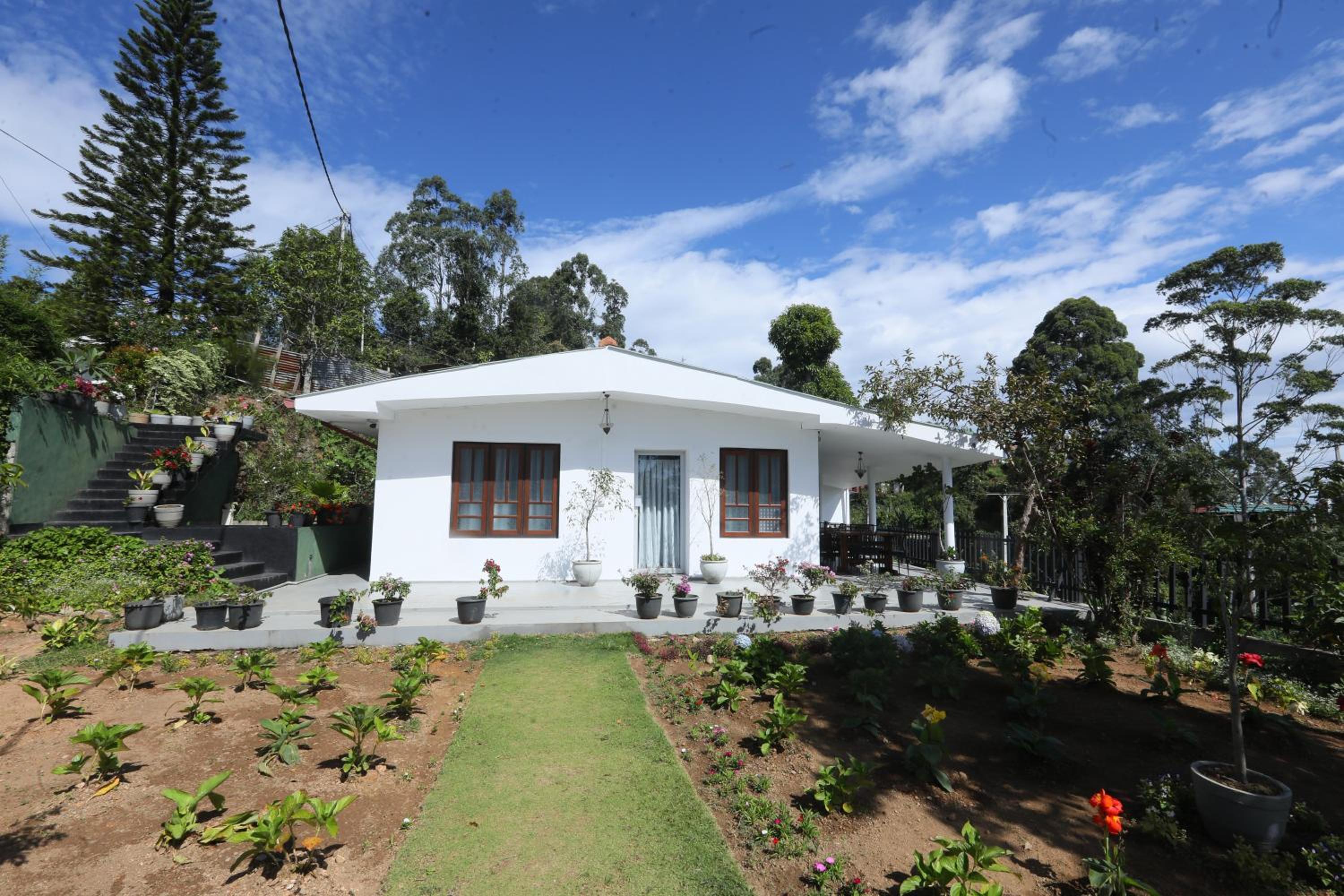 Leisure Mount Villa view 3