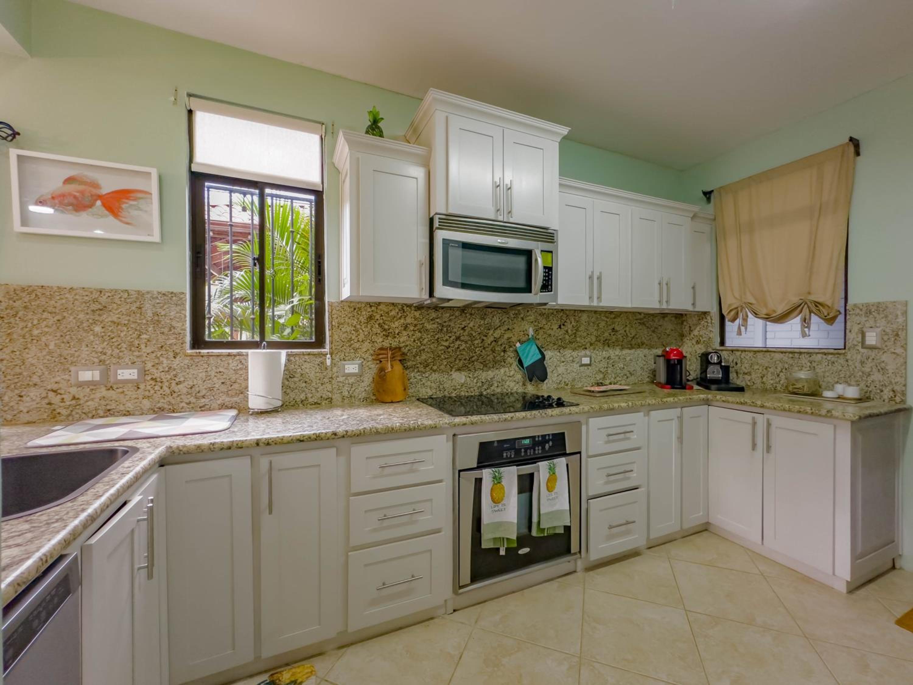 One Particular Harbor 2br Townhouse 4 Guests