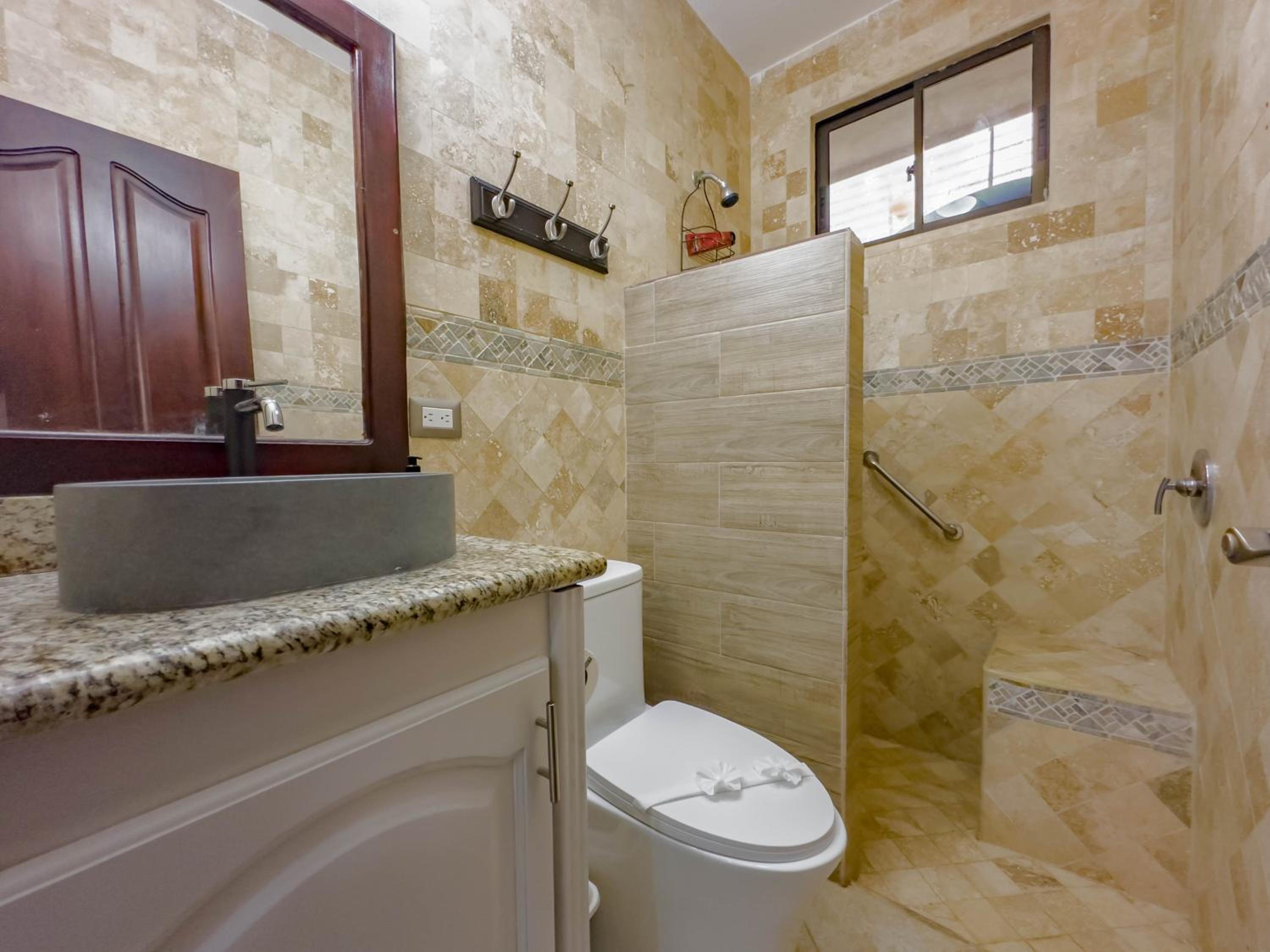 One Particular Harbor 2br Townhouse 4 Guests