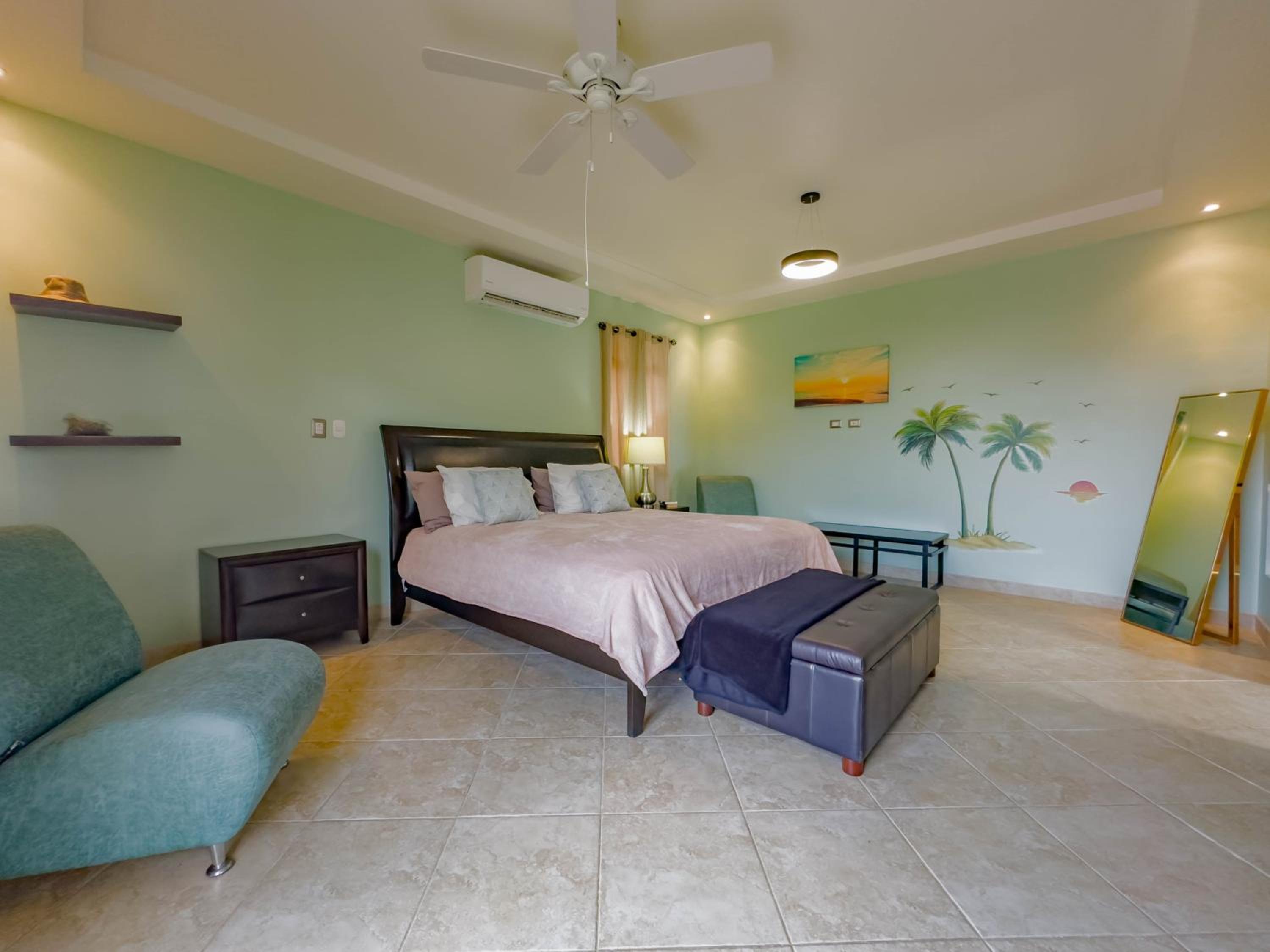 One Particular Harbor 2br Townhouse 4 Guests