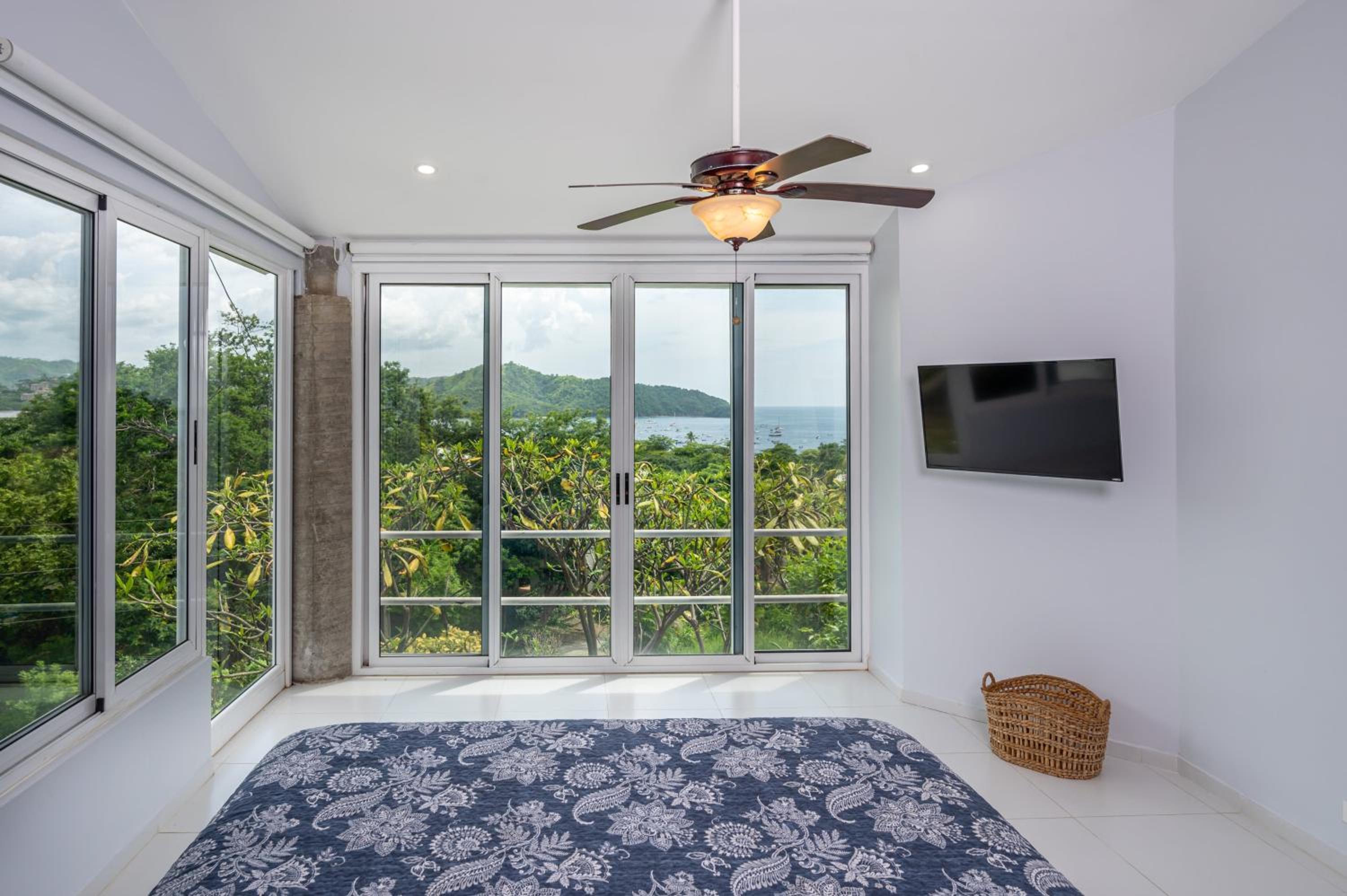Villa Vista Bahiainfinity Poolbay & Ocean View