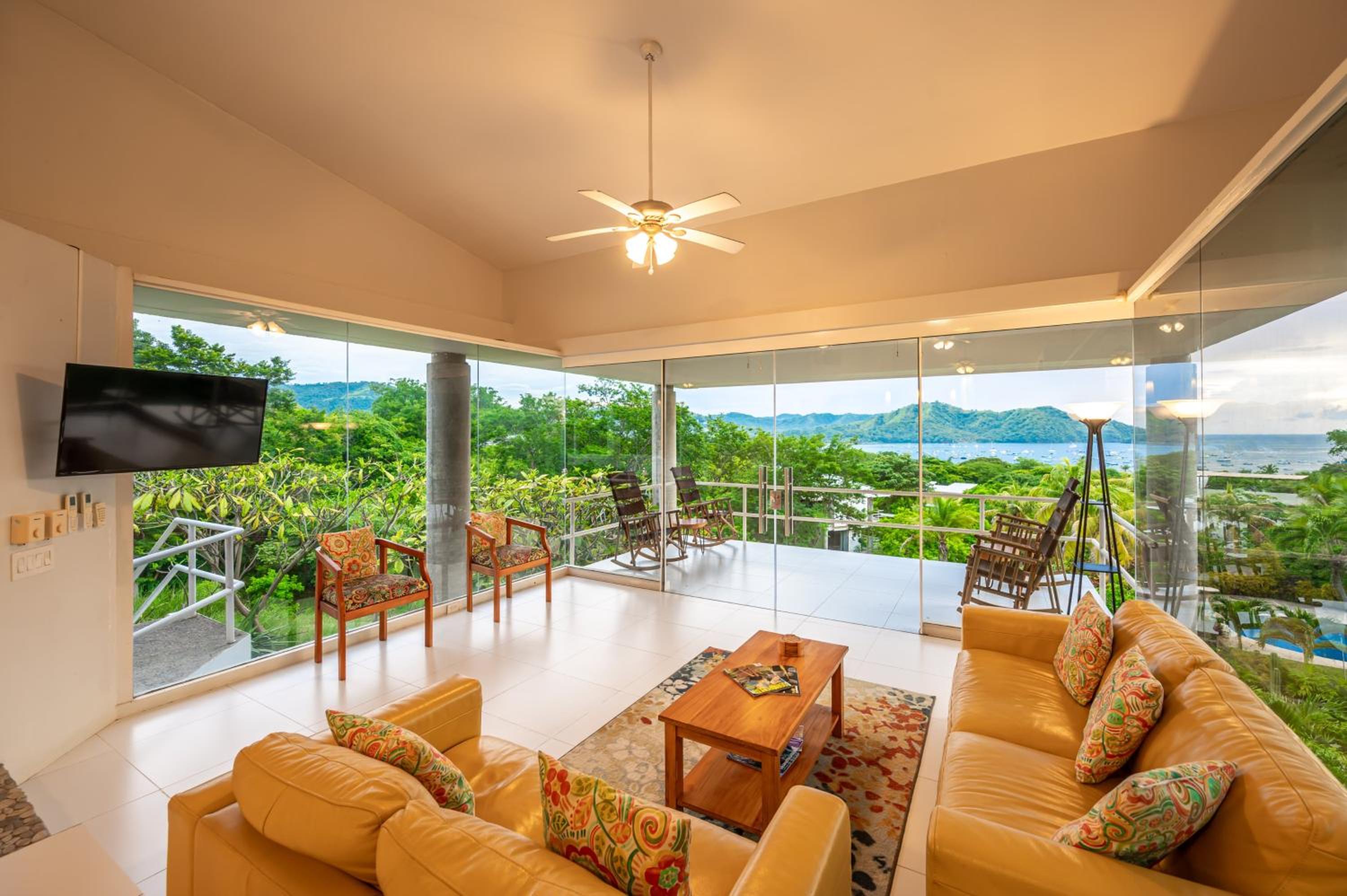 Villa Vista Bahiainfinity Poolbay & Ocean View