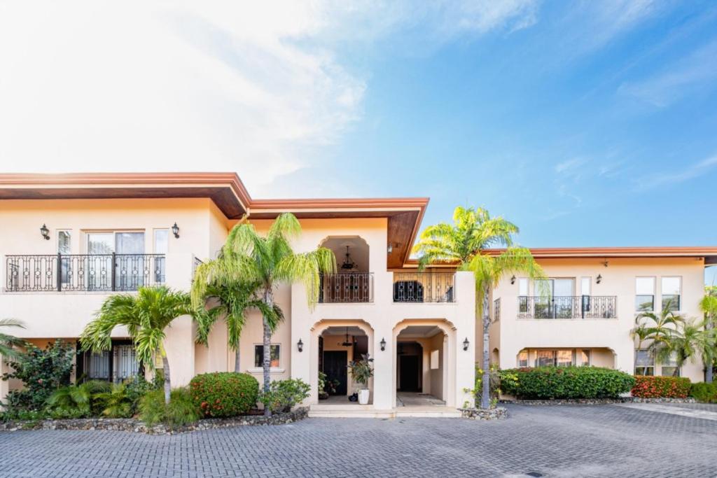 Bay Point 8