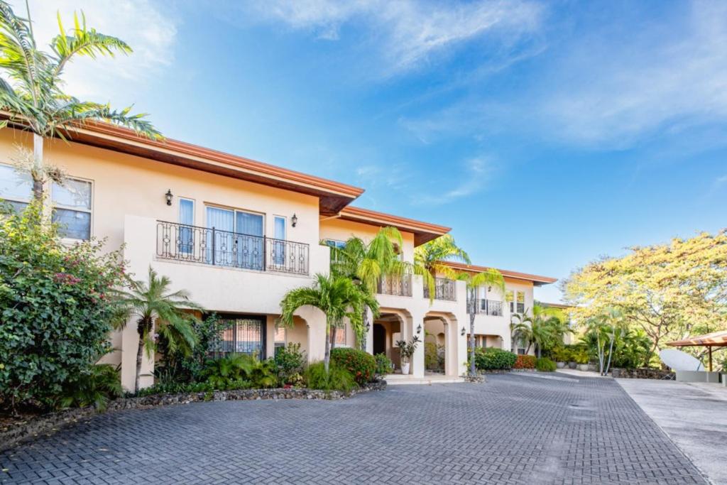 Bay Point 8