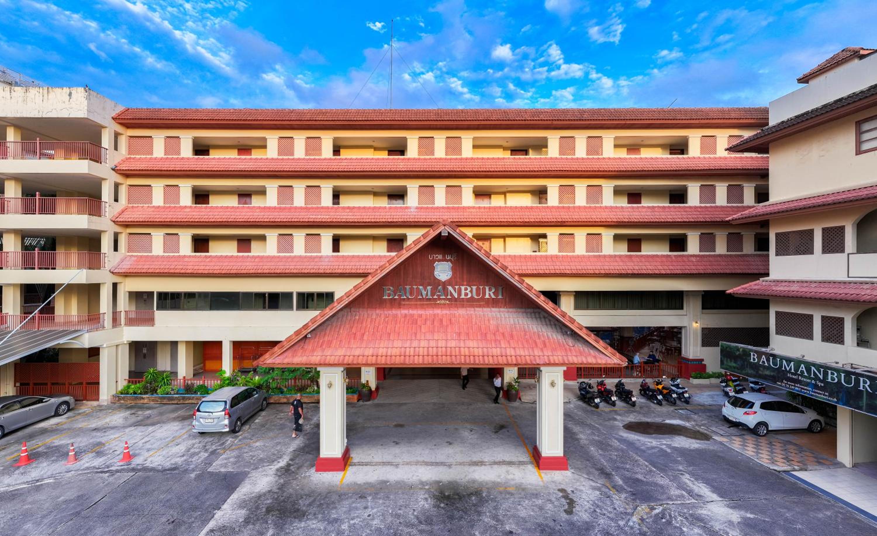 Hotel Baumanburi Hotel Patong - Image 1