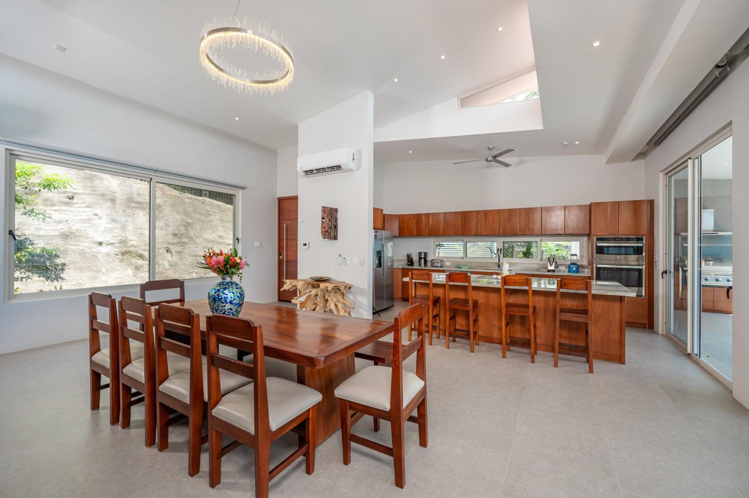 Casa Tres Vistas Bonitas 4br New! Modern Villa