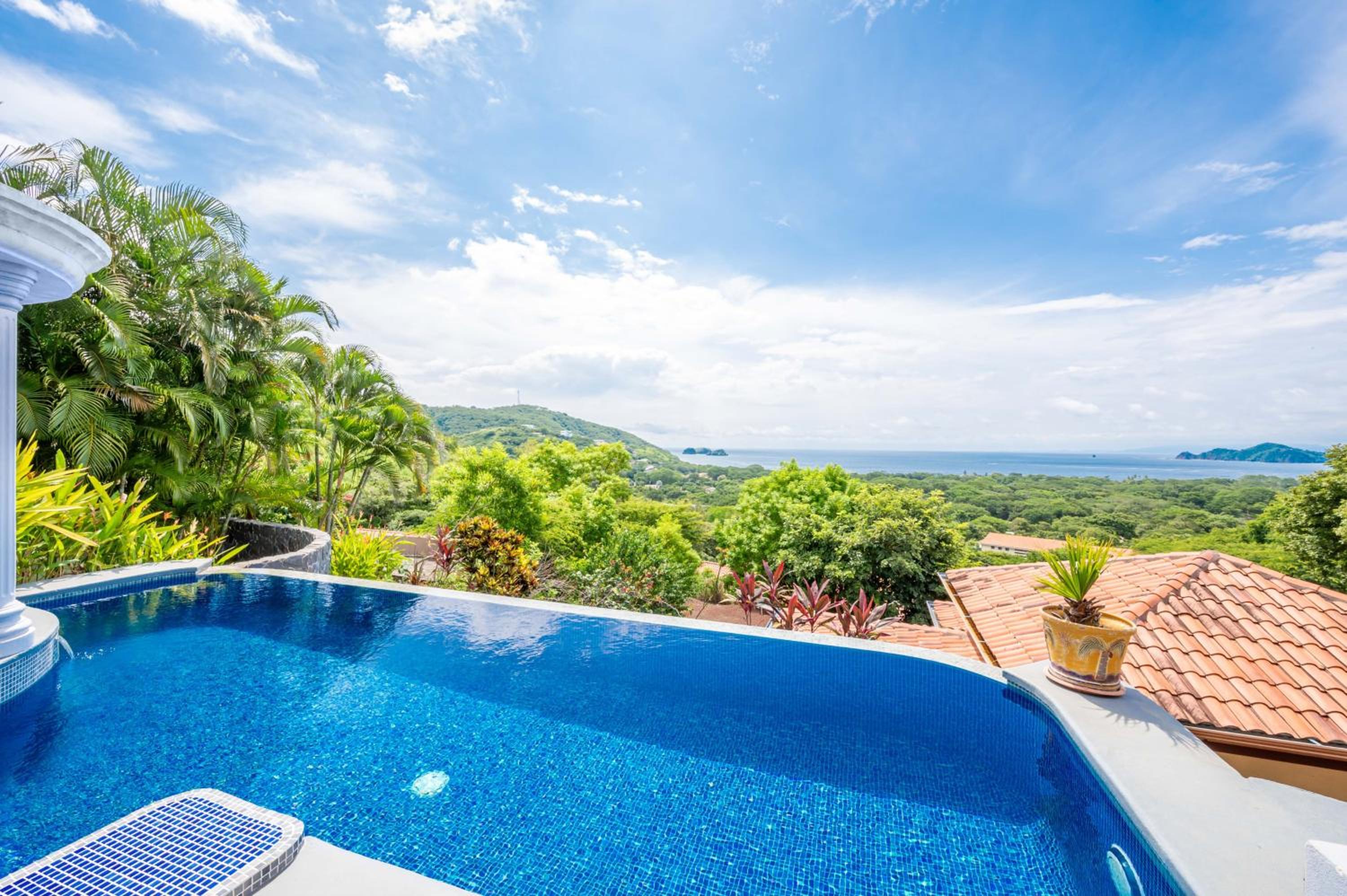 Casa Del Mar 4br Pool Villa Hermosa 8 Guests