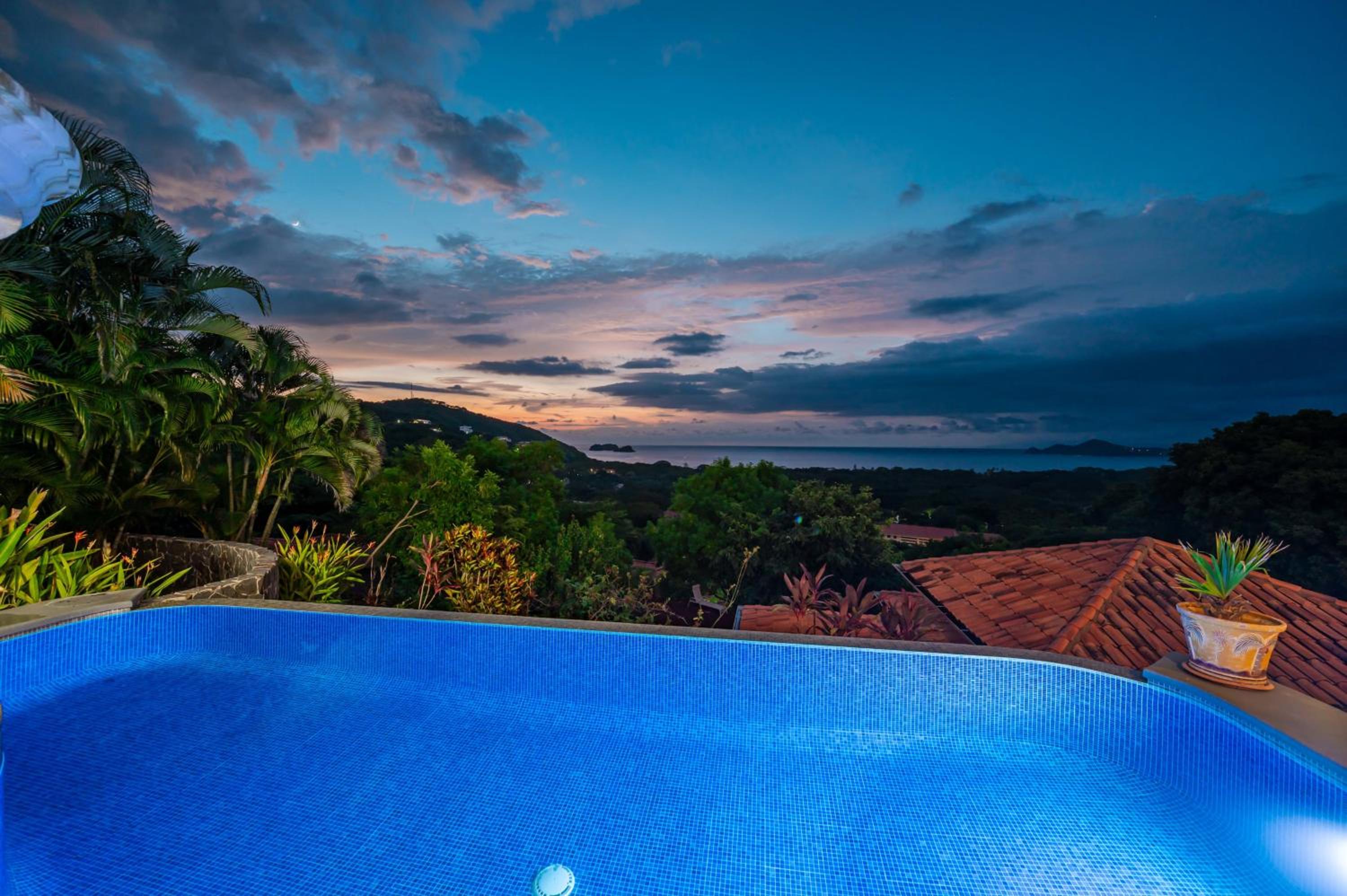 Casa Del Mar 4br Pool Villa Hermosa 8 Guests