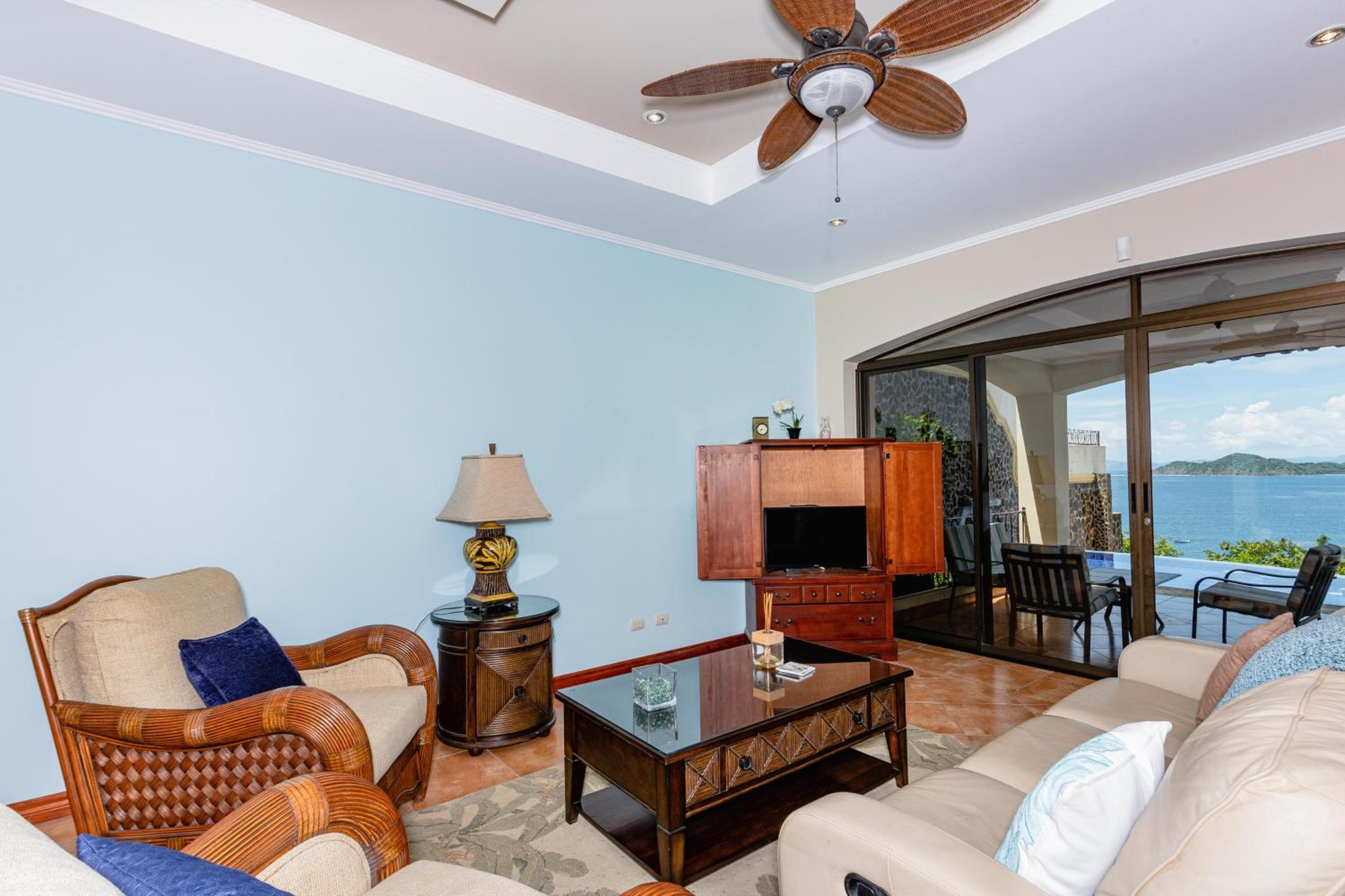 Mariners Point C1 3br Ocean-view Private Pool