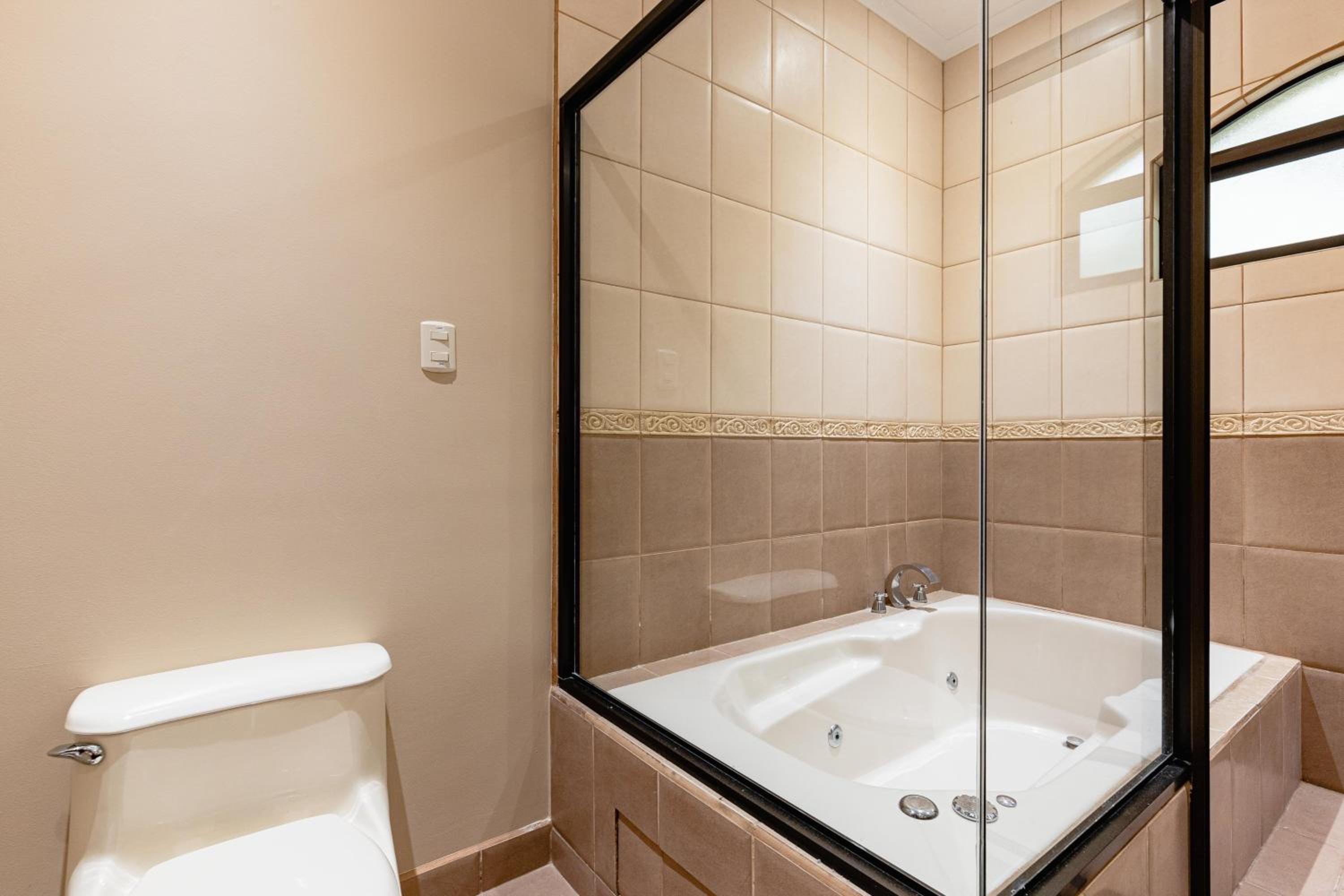 Mariners Point C1 3br Ocean-view Private Pool