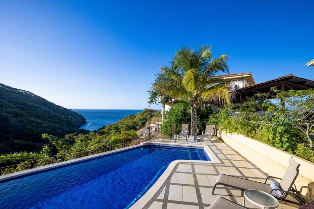 Mariners Point B1 Ocean-view 3br Private Pool