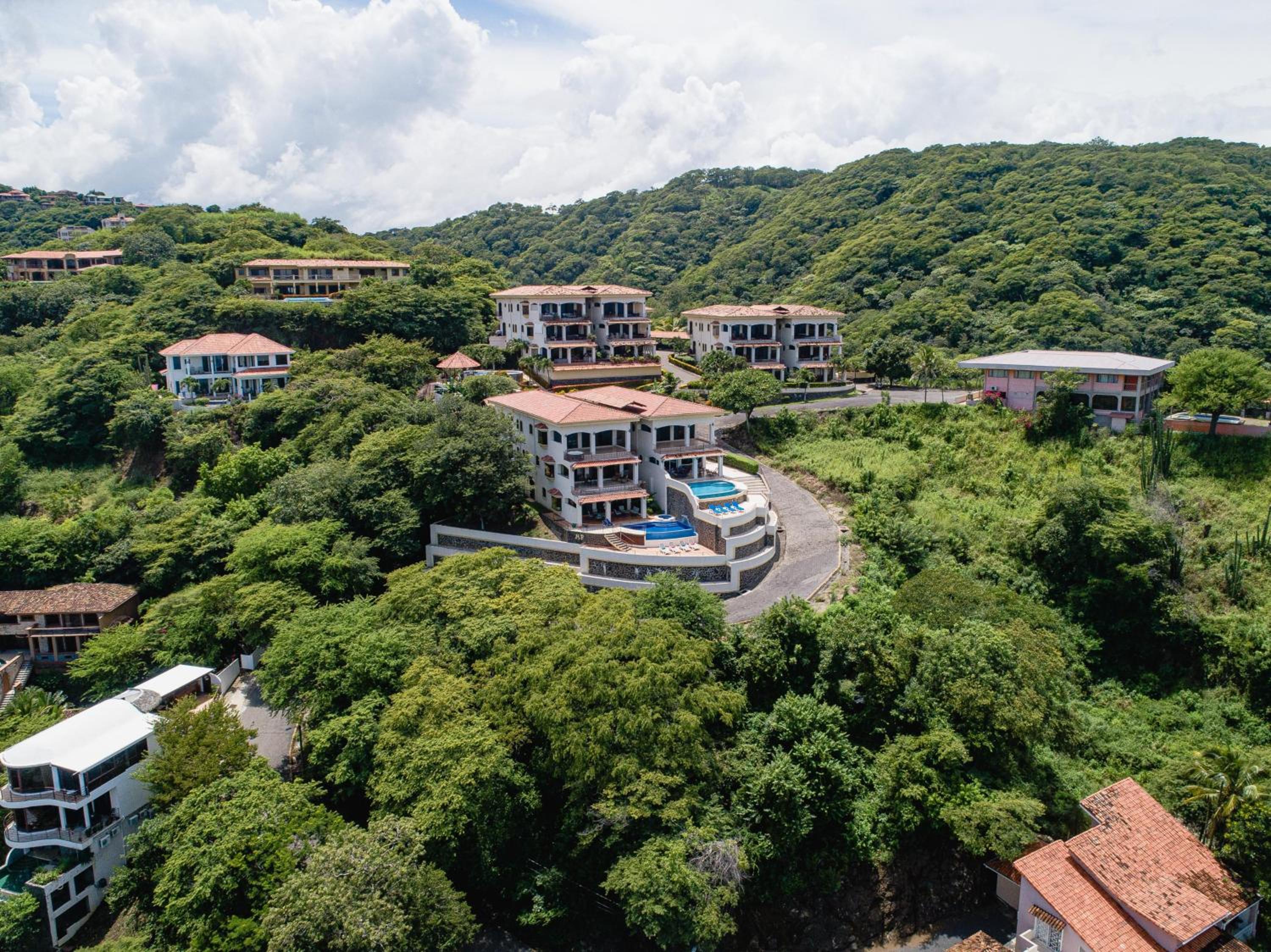 Mariners Point C1 3br Ocean-view Private Pool