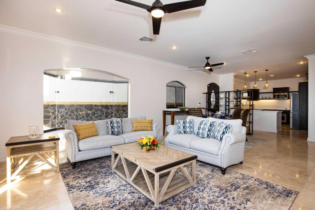 Mariners Point B1 Ocean-view 3br Private Pool