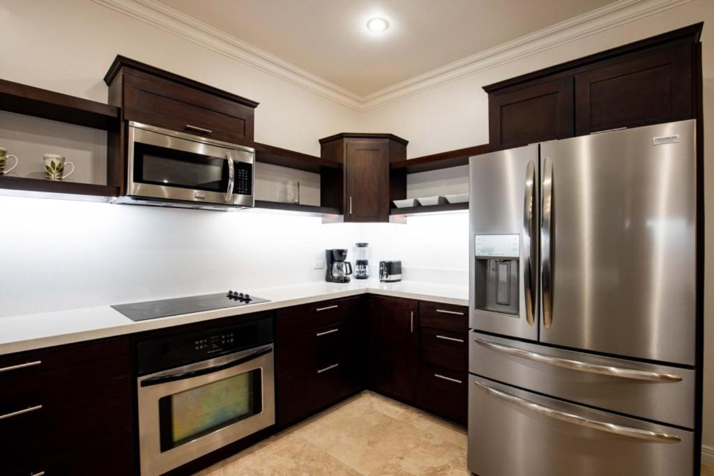 Mariners Point B1 Ocean-view 3br Private Pool