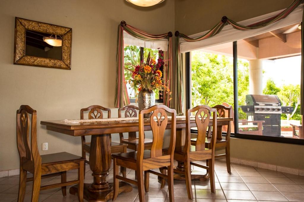Villa Quetzal Vista Pool Villa 4br Pet Friendly