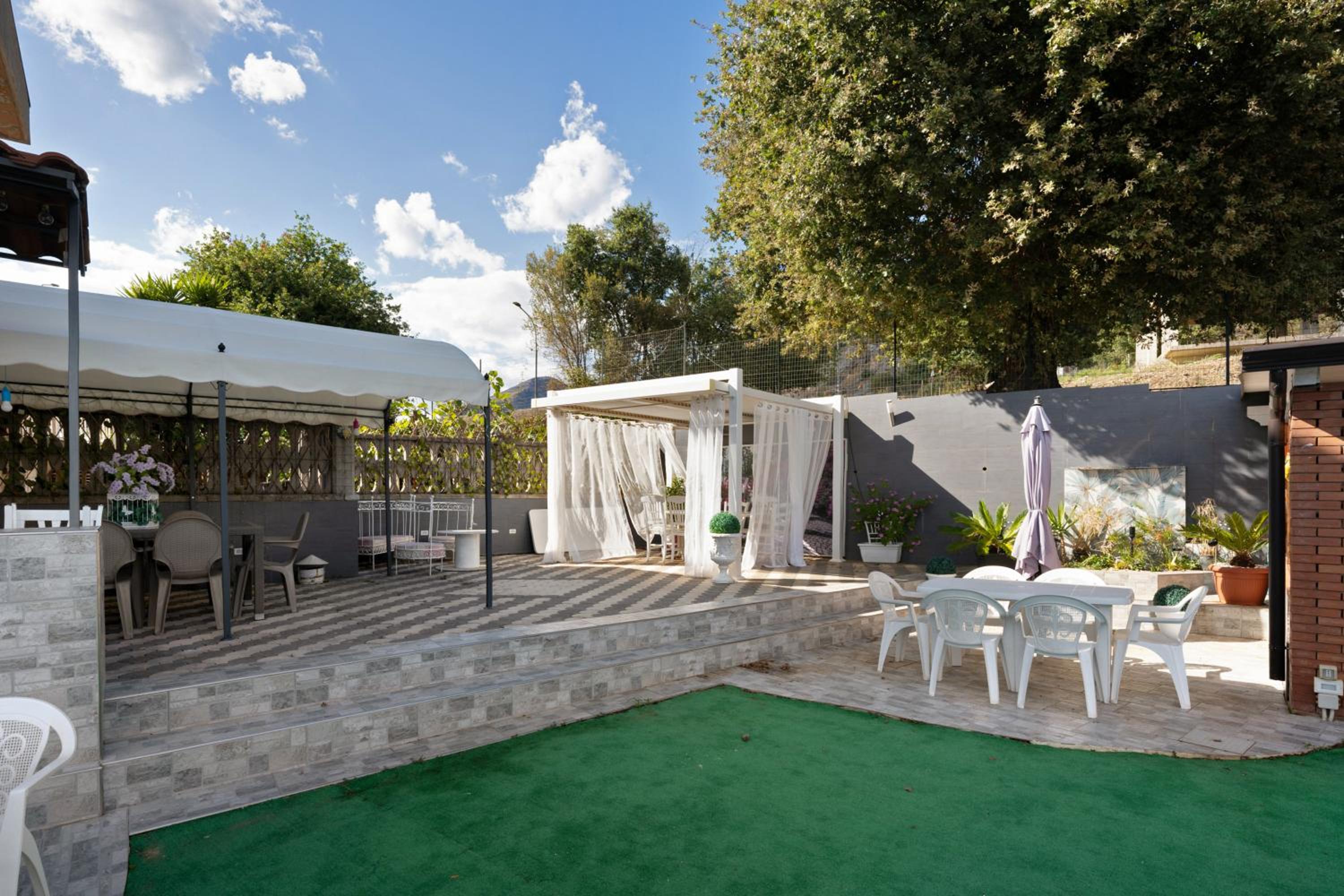 Casa Vacanza Villa Luisa view 3