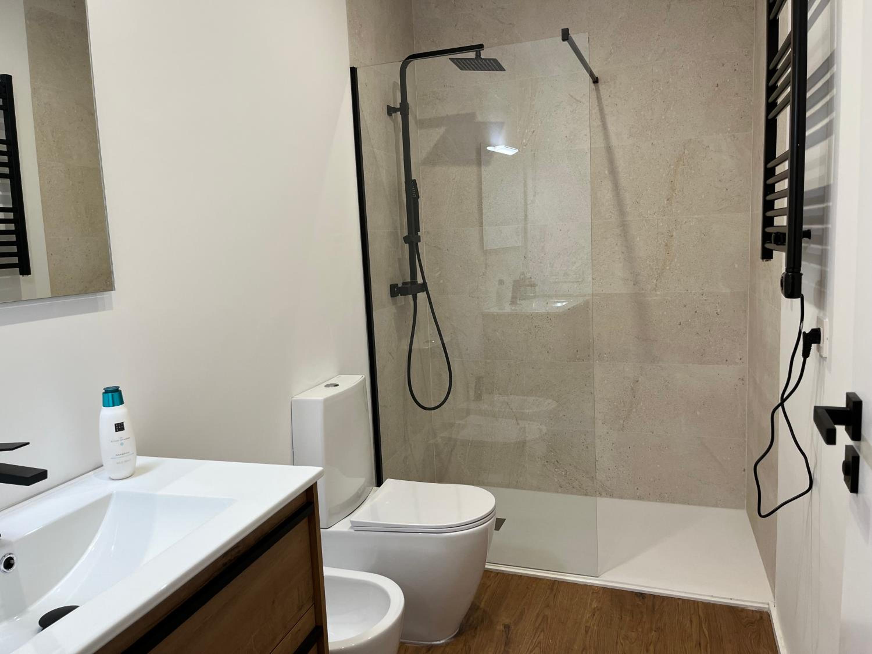 AT Pasaje Sancti Spiritus 1 LARANITASALMANTINA