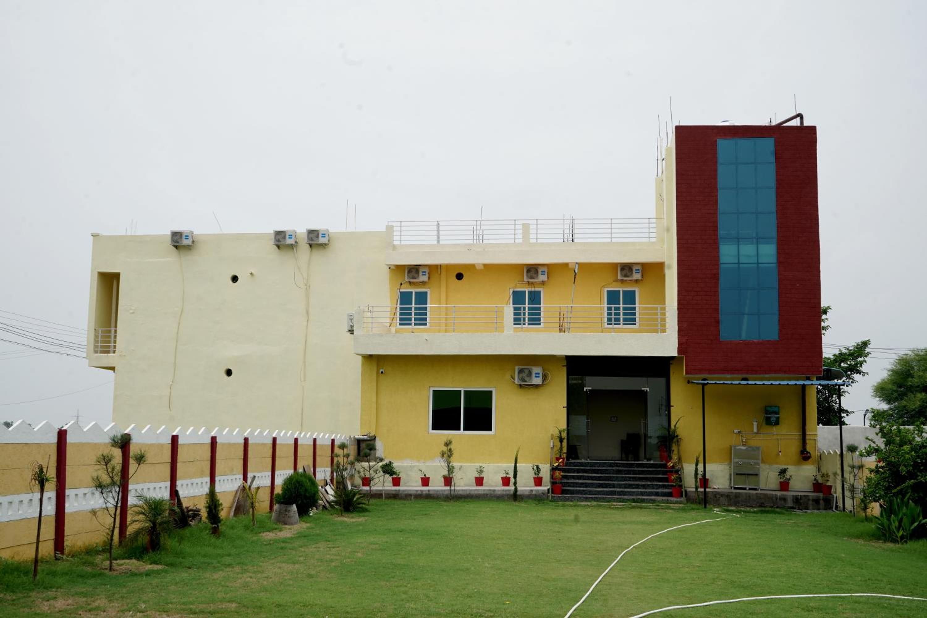 kailash resort