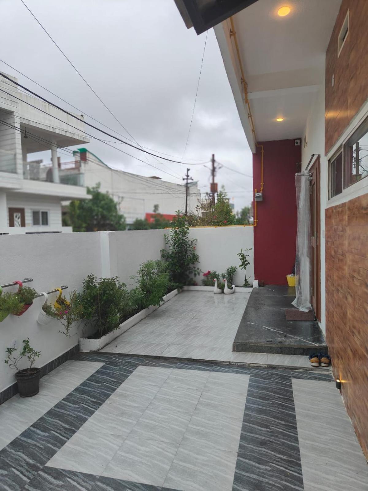Mahadev Mansion