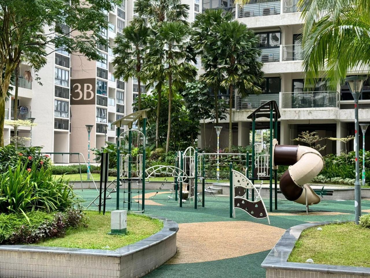 Vesta Homes, RoyalStrand 2BR,DangaBay