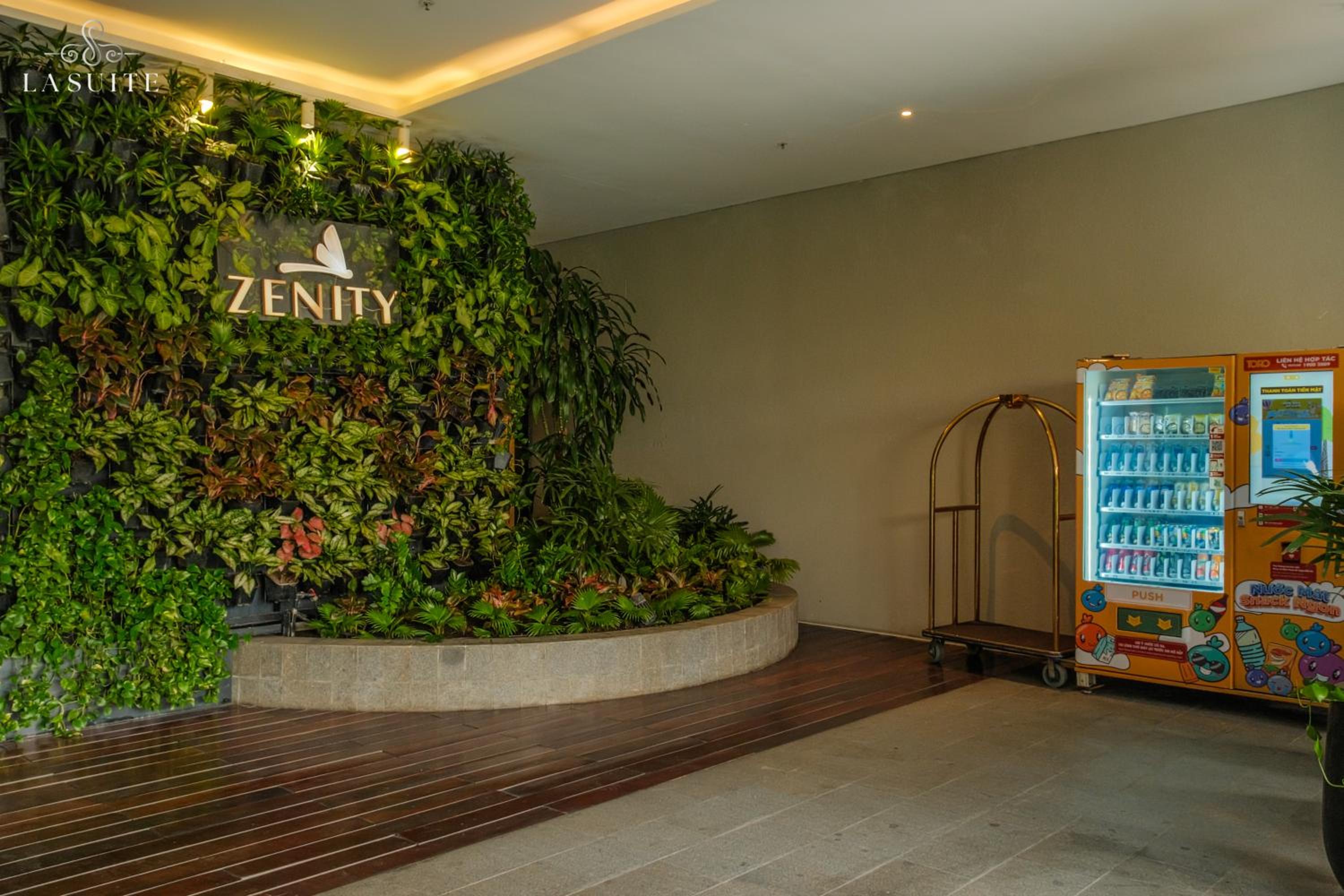 Zenity Complex 5 Star Luxury Resort style of 10 Unit - you can book each Unit with 3br Free Gym and Pool