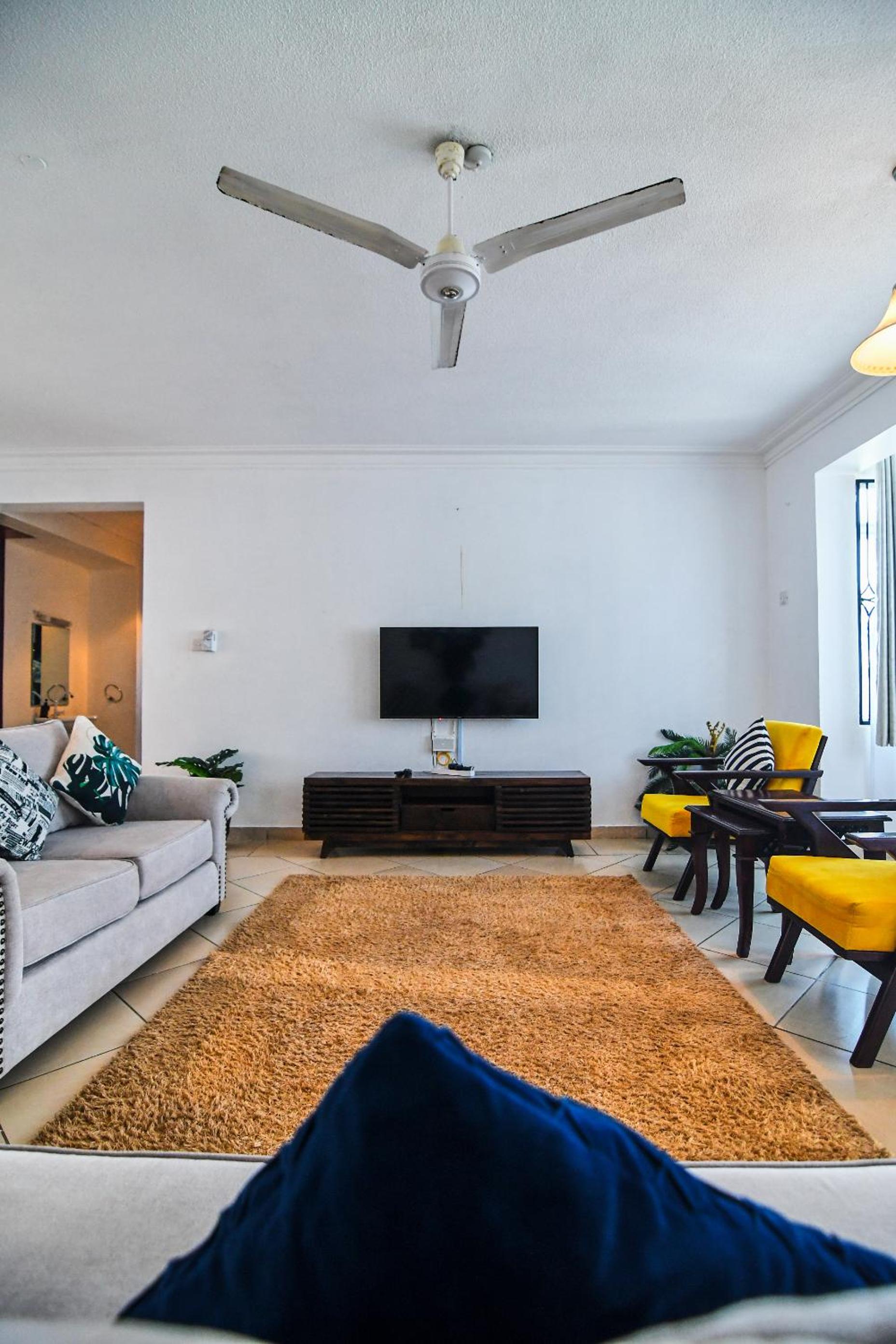 Halisi Stays Nyali 3BR Apartment with AC and Pool view 2