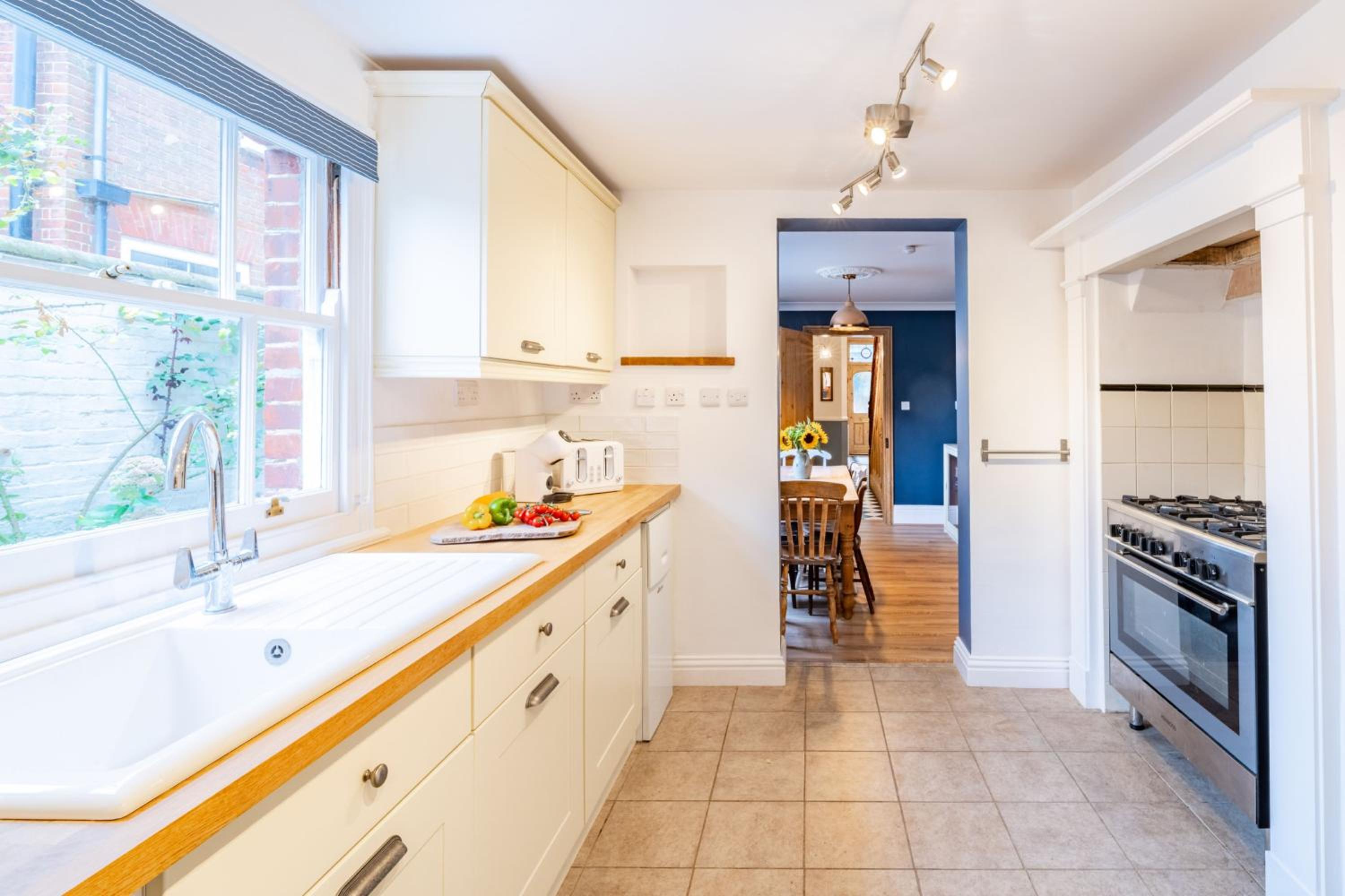 Sea Thrift House by Big Skies Cottages