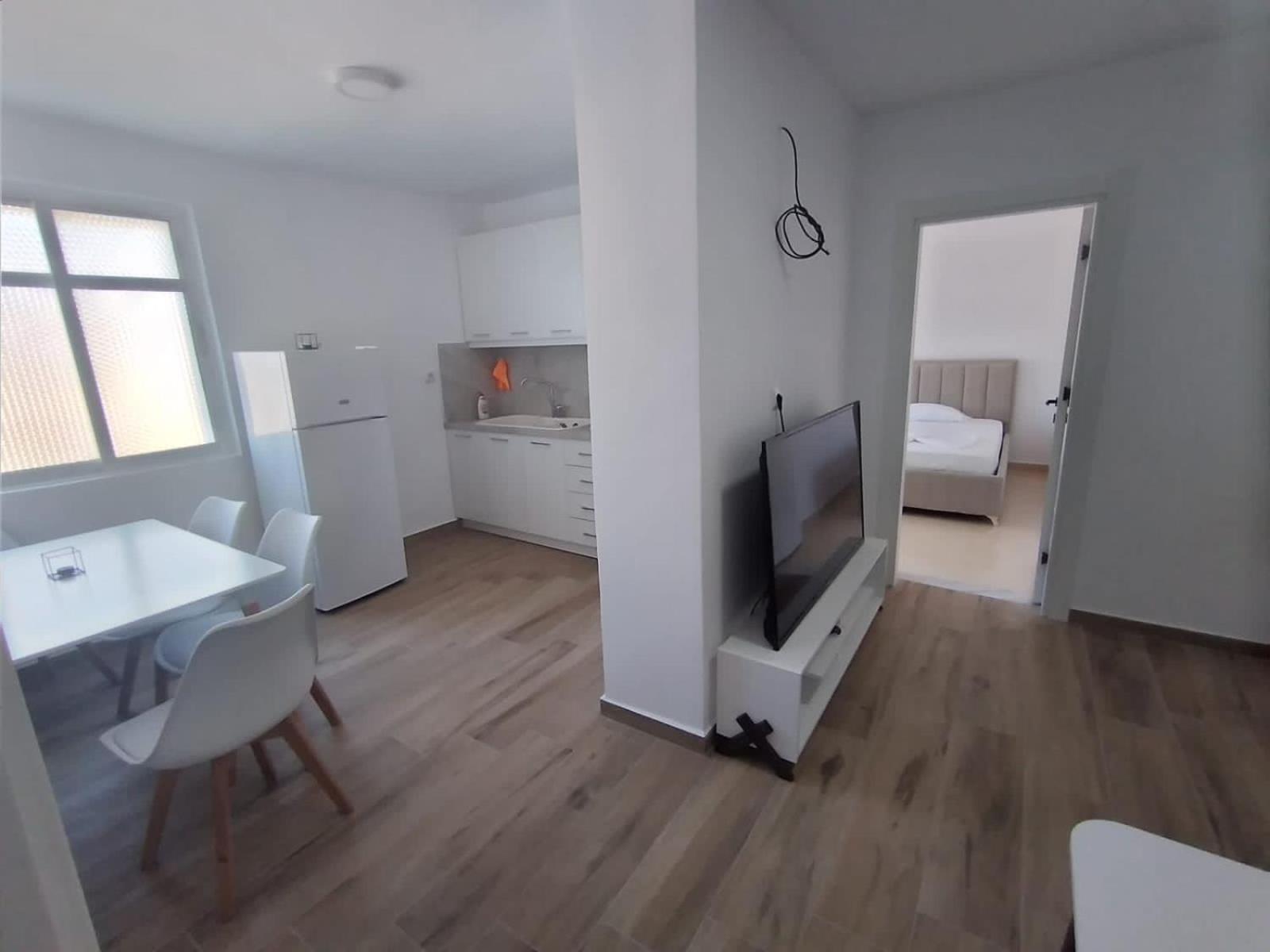 Sara and Noel apartment