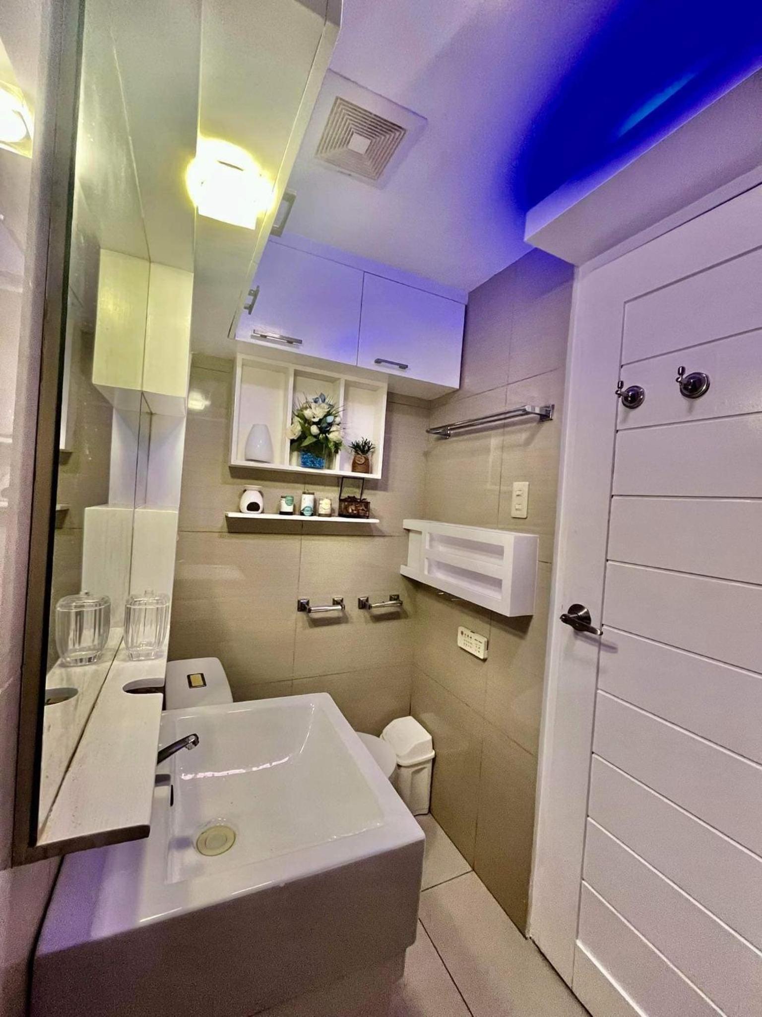Sanremo Oasis Unit 5522 - 2BR Fully Furnished view 2