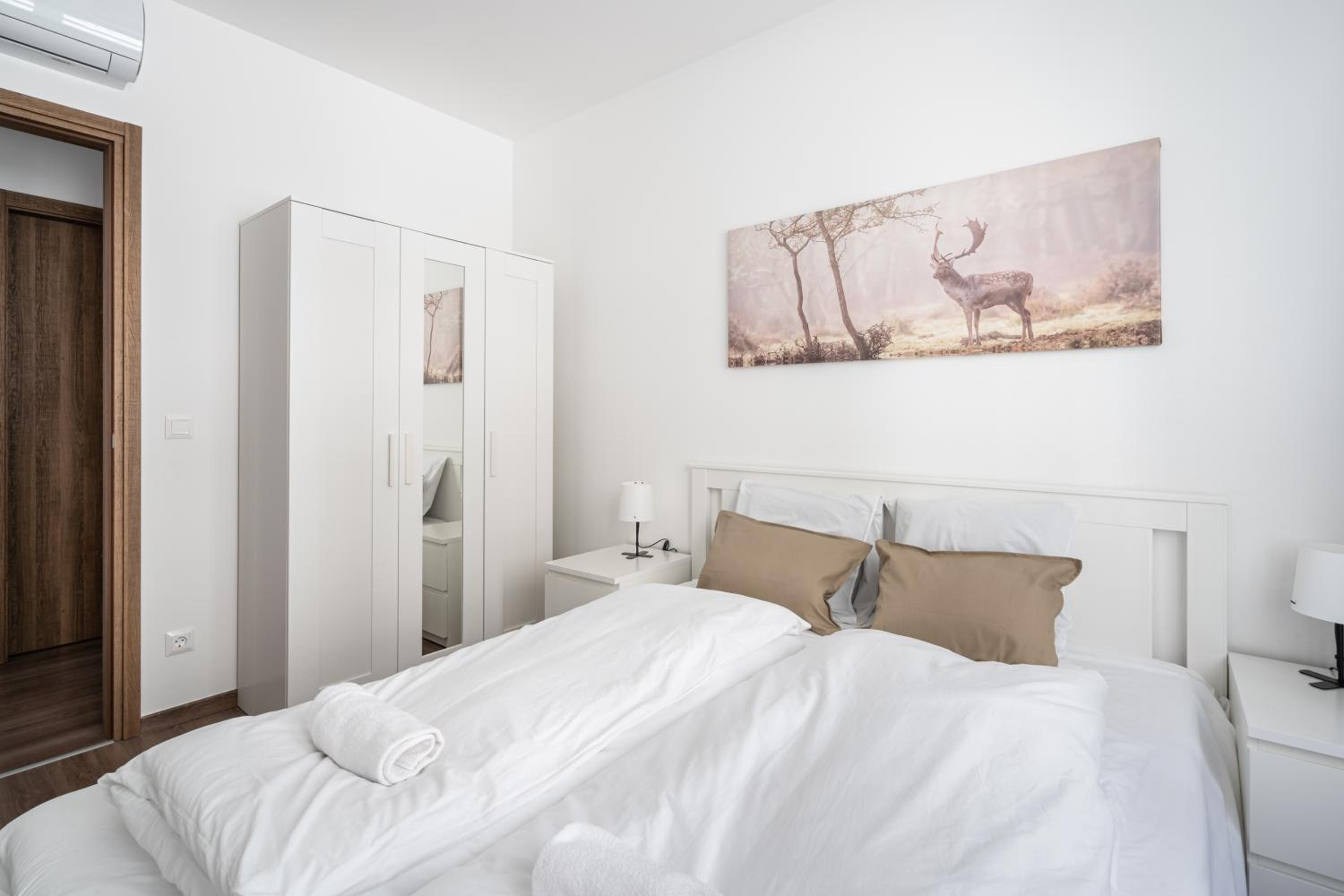 Corviana Apartments with balcony view 4
