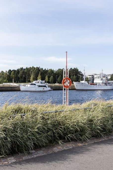 Satamanhelmen näköalahuoneisto
